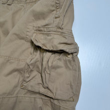 Load image into Gallery viewer, Polo Ralph Lauren Cargo Shorts 33
