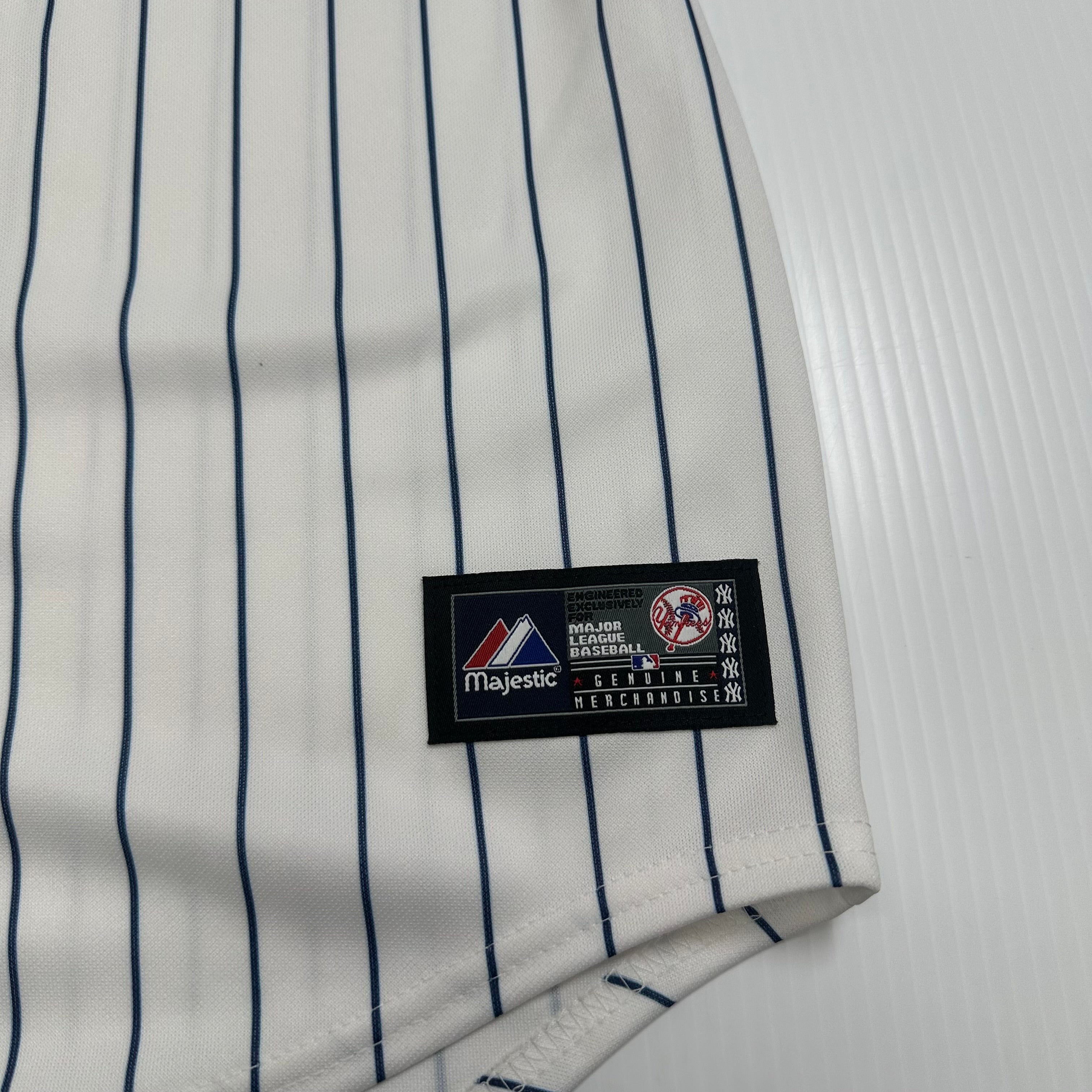 Majestic New York Yankees MLB Jersey Women's L