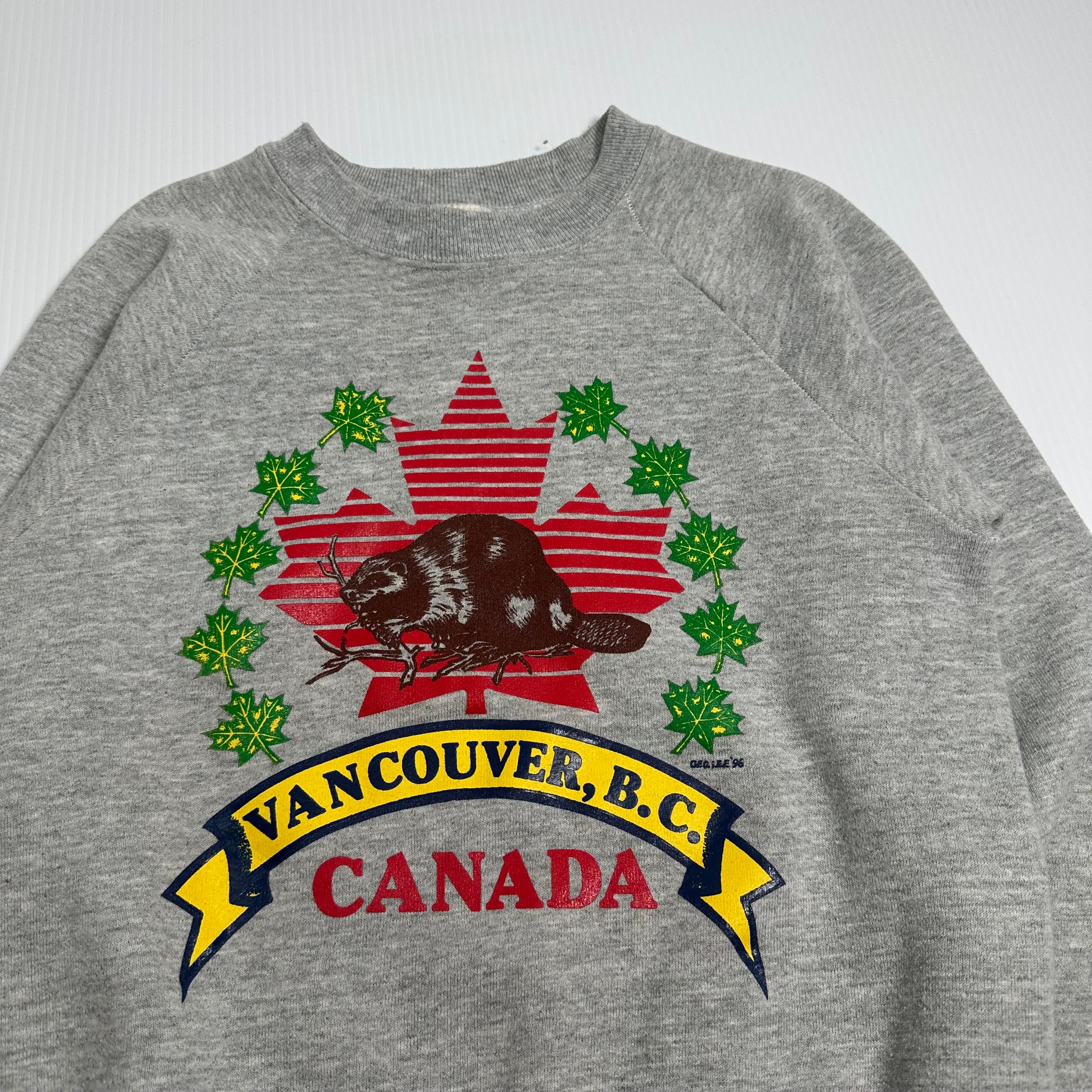1996 Vancouver BC Canada Beaver Crewneck Youth L