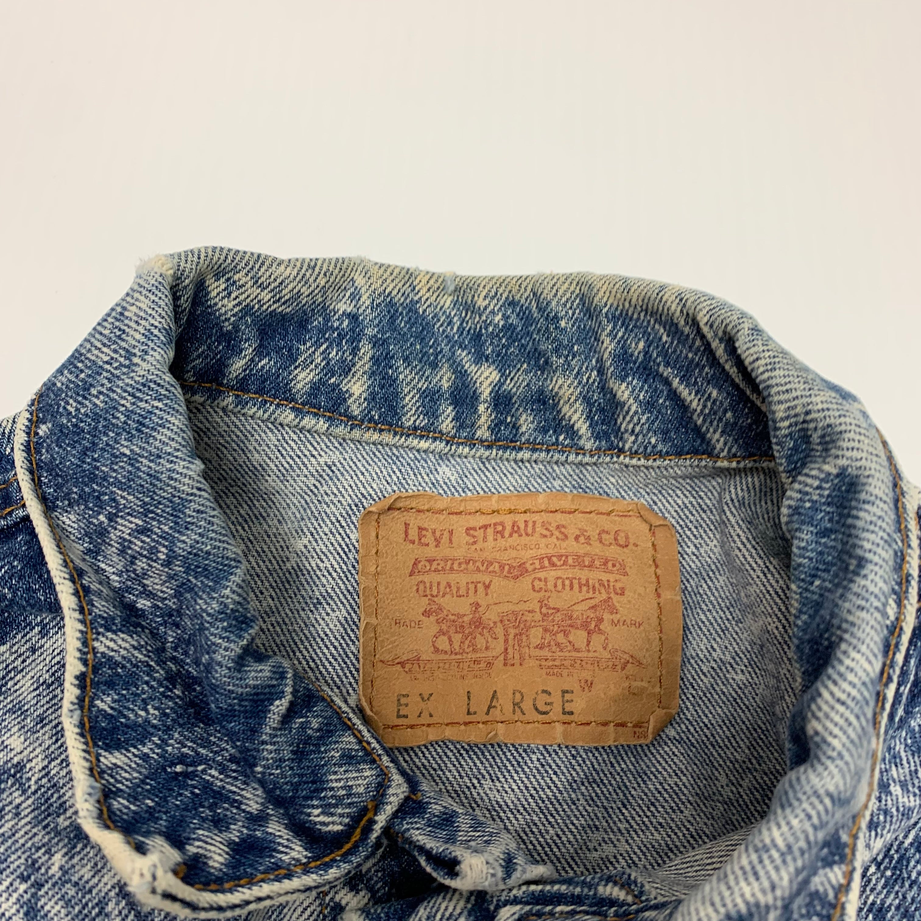 Acid Wash Levi’s Jacket XL