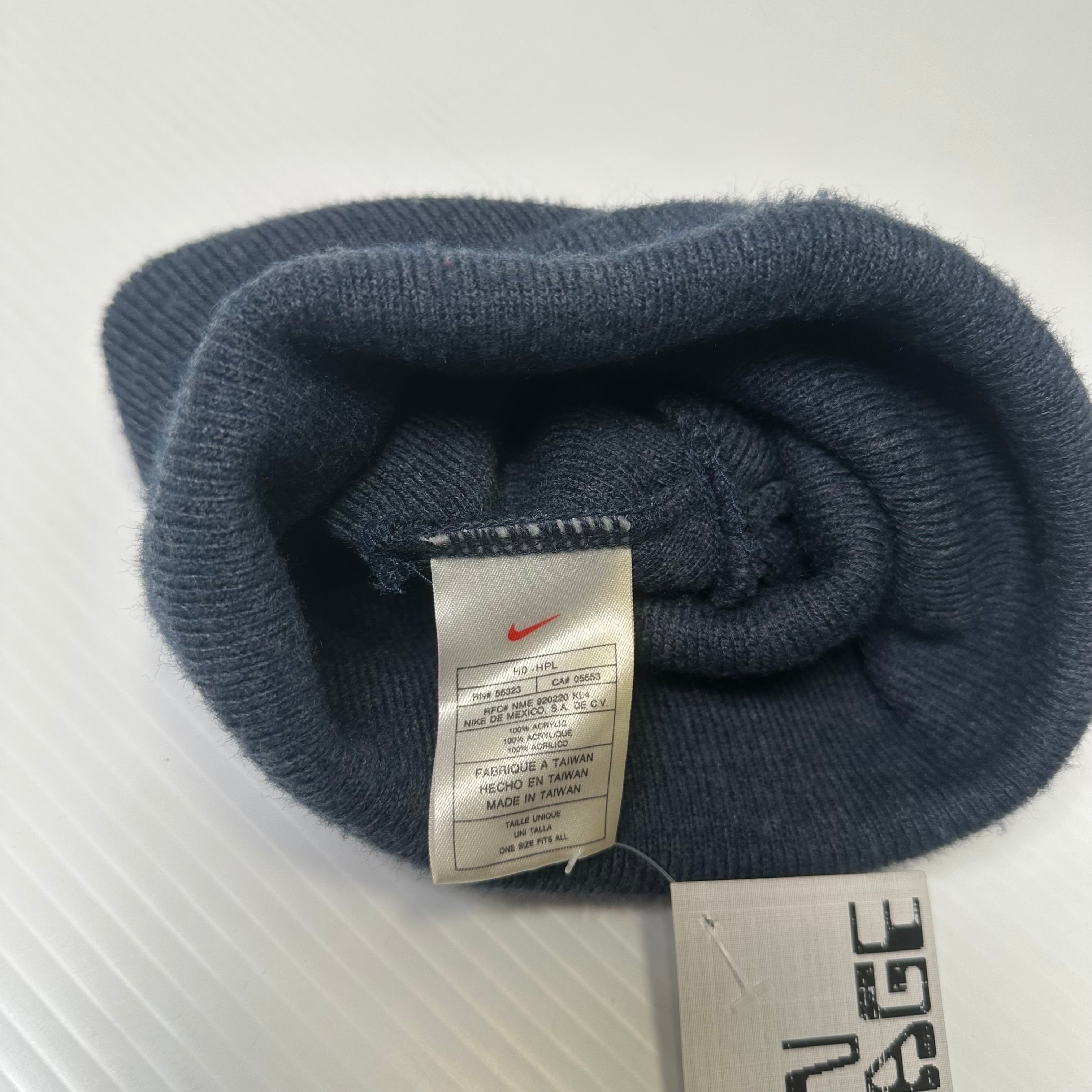 Vintage Nike Mini Swoosh Beanie