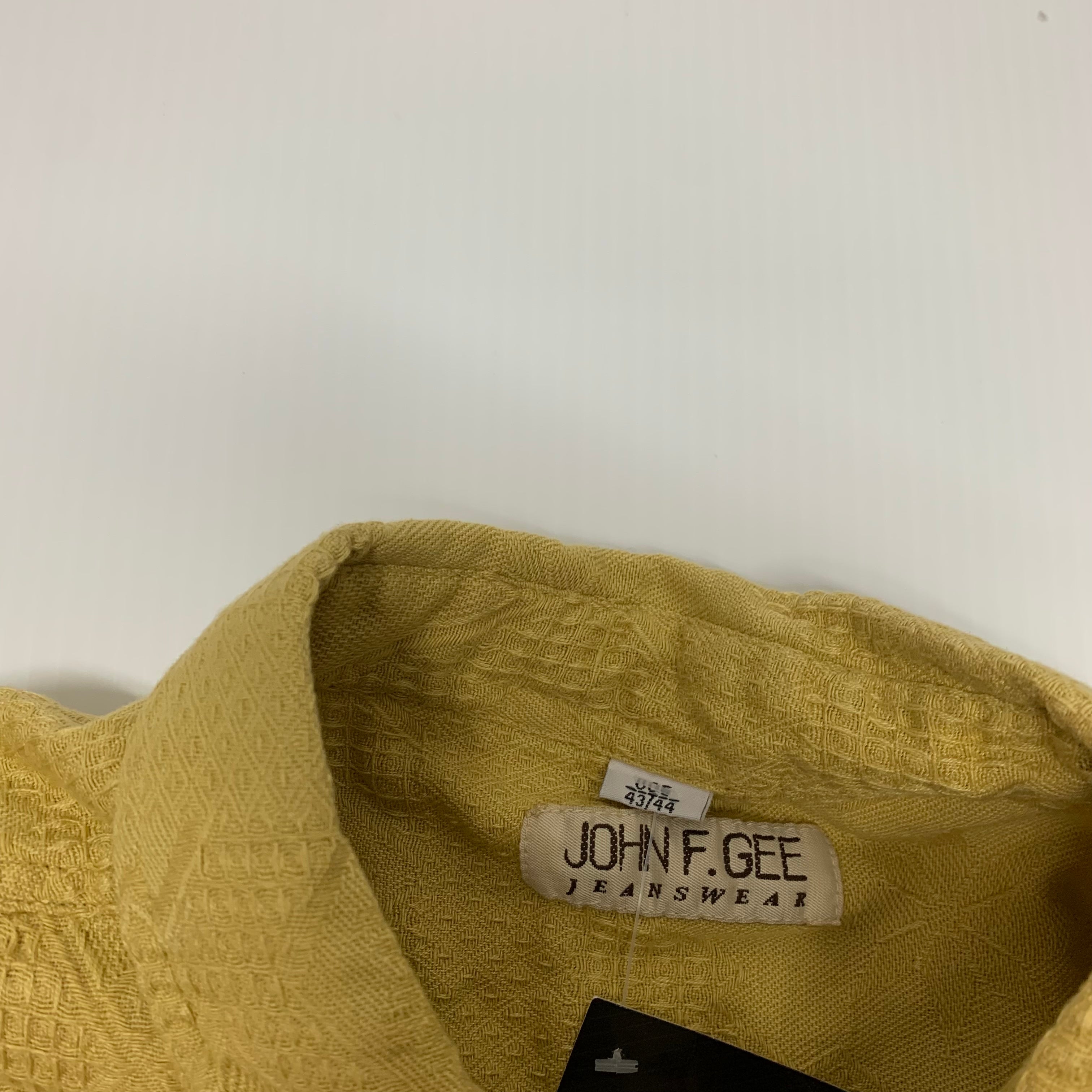 Vintage John F Gee Patterned Button Up L