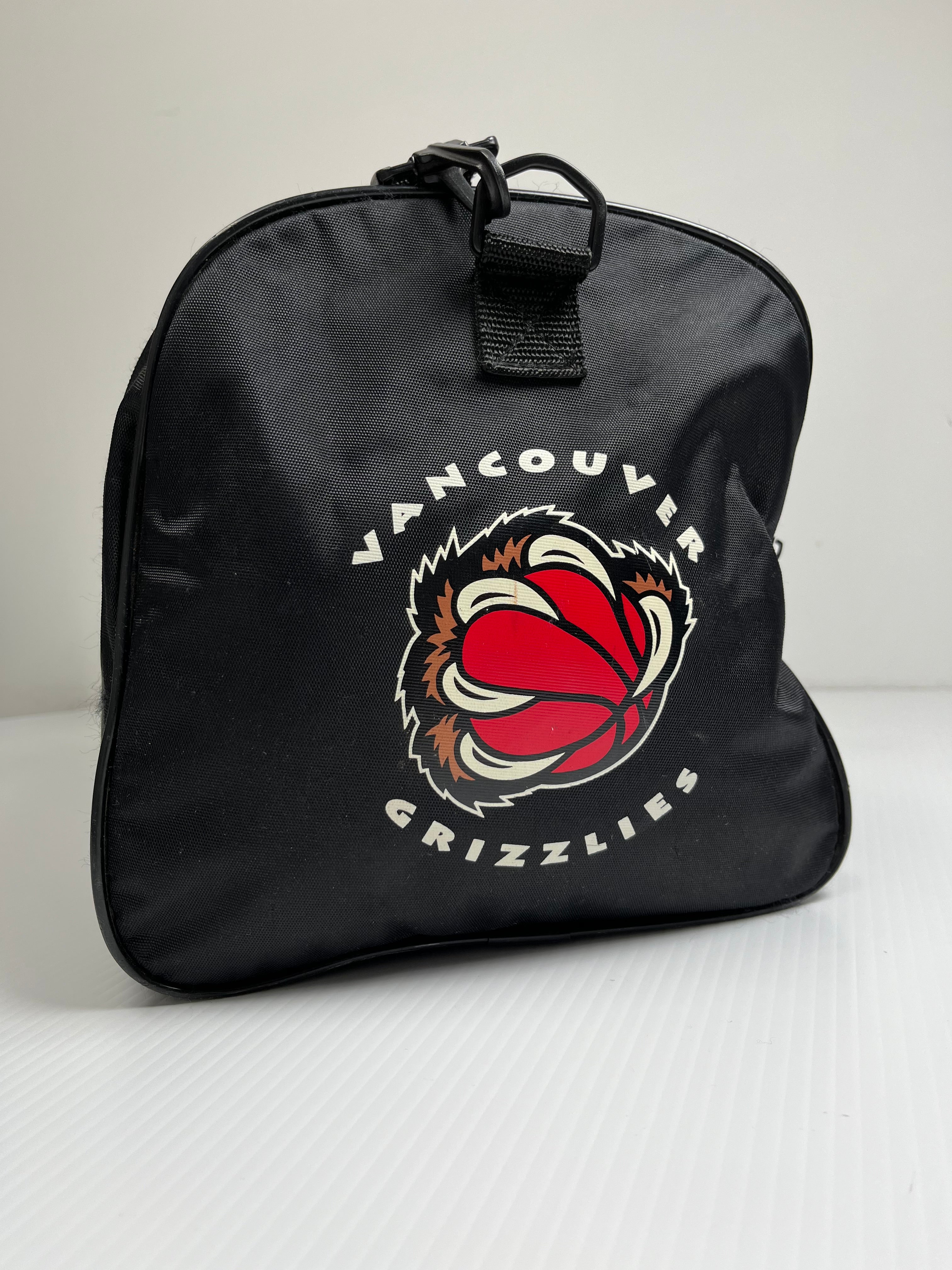 Vintage Champion Vancouver Grizzlies Duffle Bag