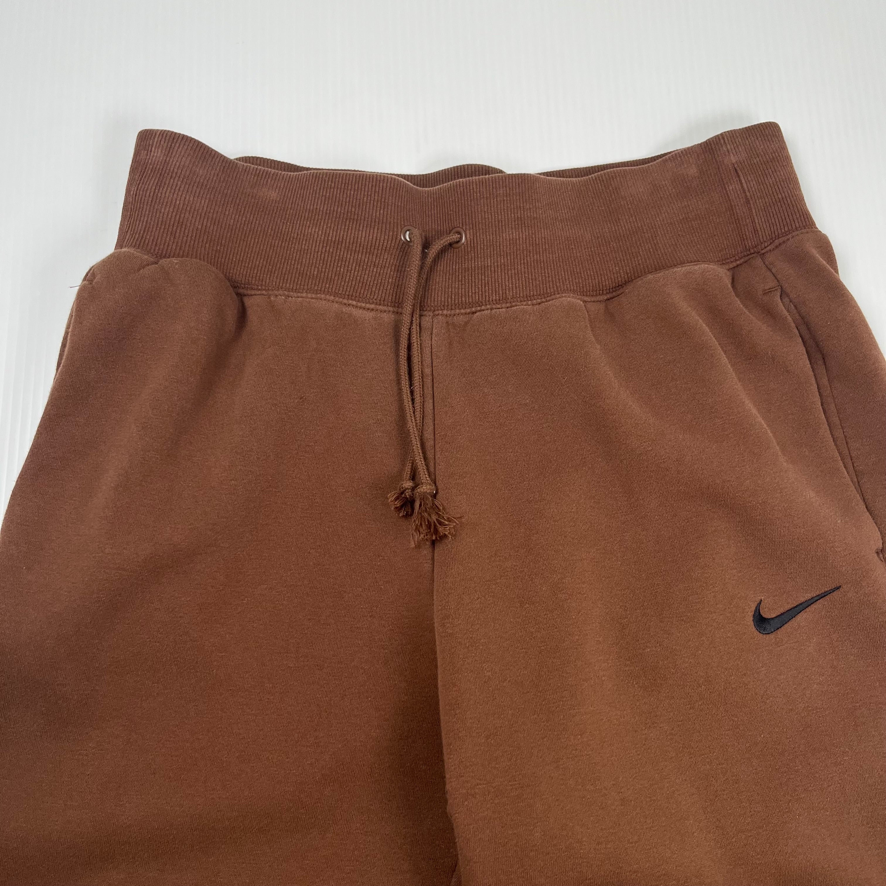 Nike Mini Swoosh Wide Leg Sweatpants M