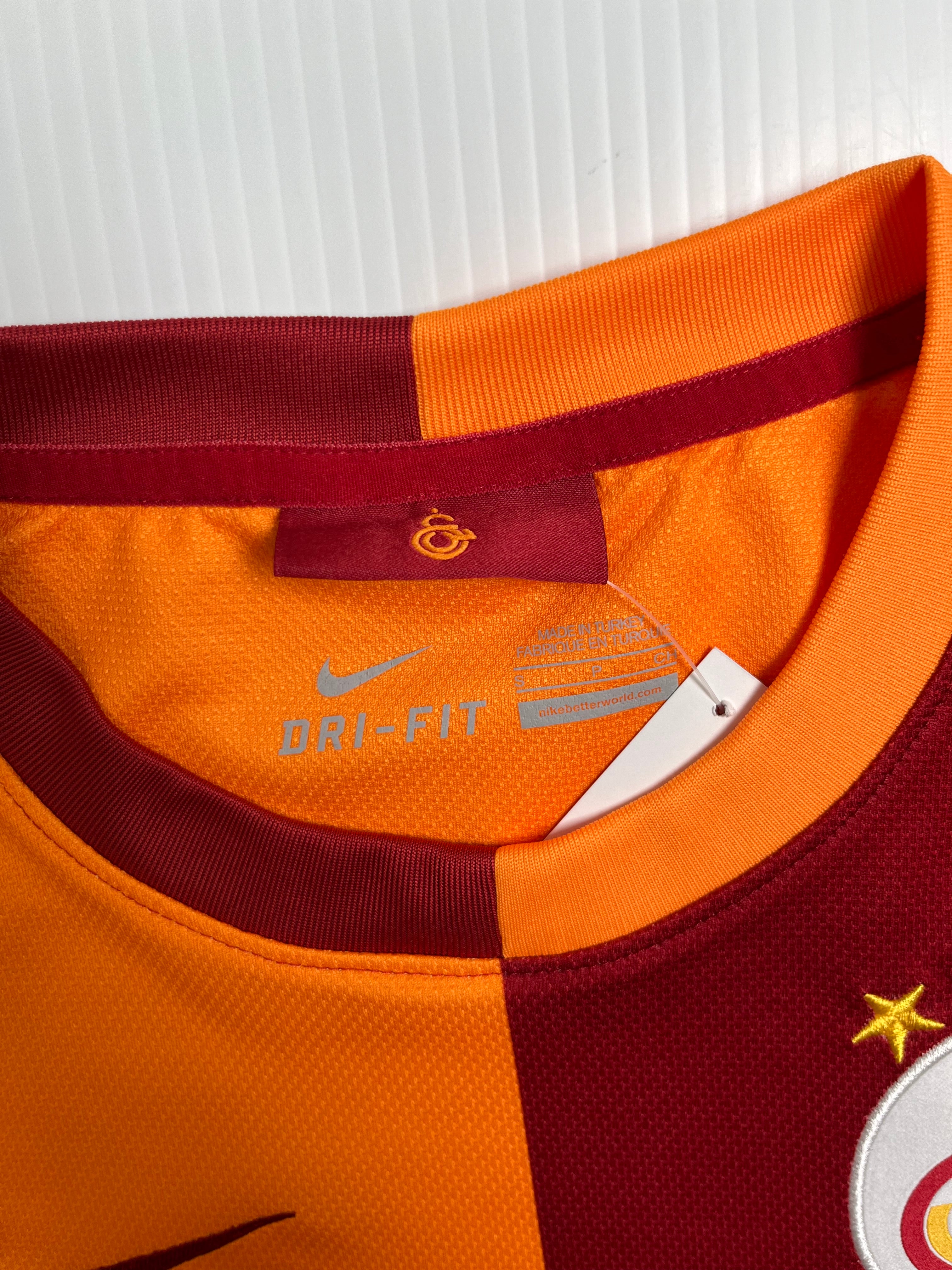 2013-14 Nike Galatasaray Home Jersey S