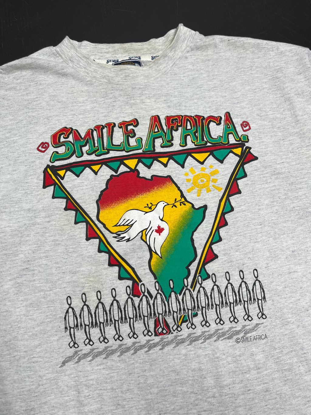 90s Smile Africa Art Tee XL