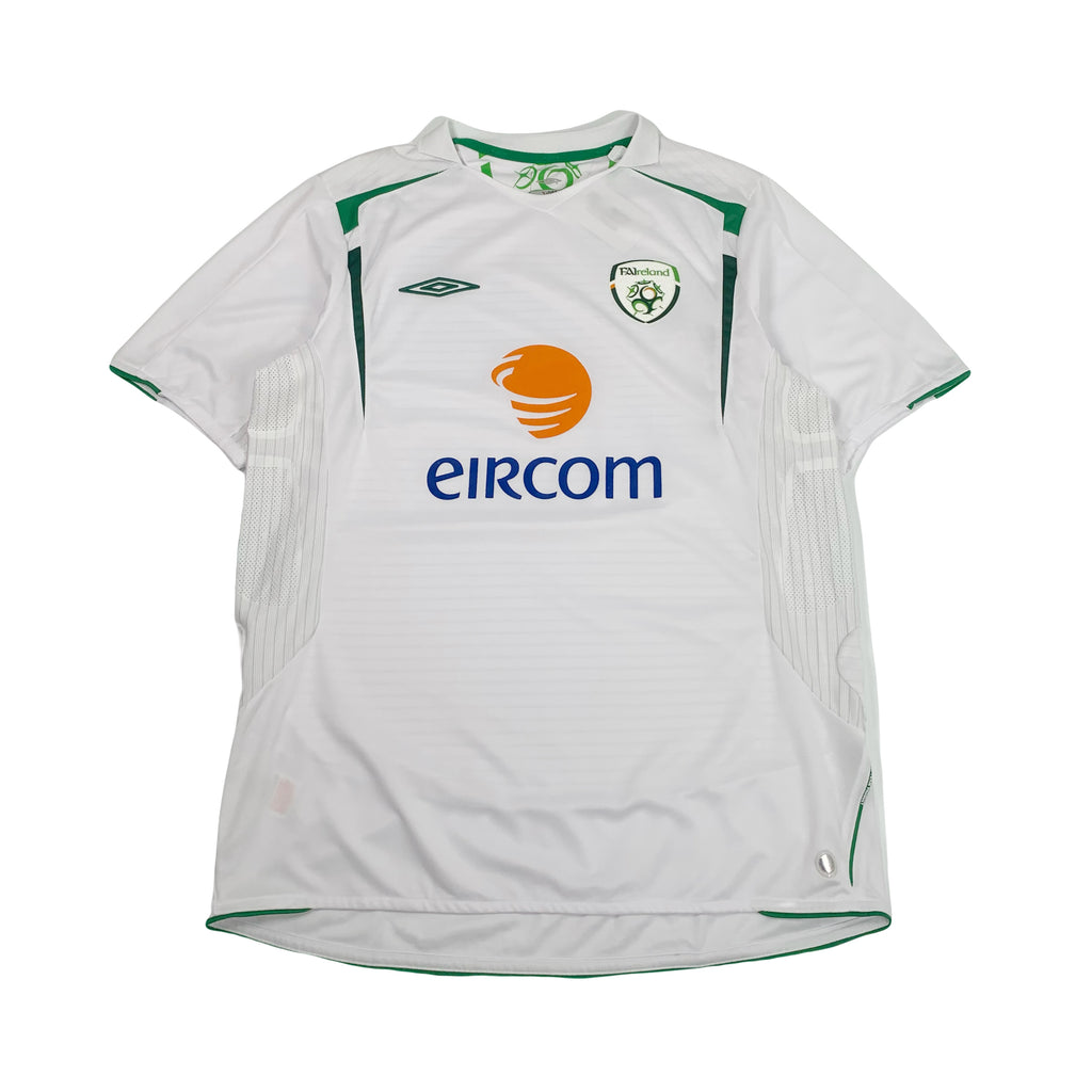 2006 Umbro Ireland Away Kit L