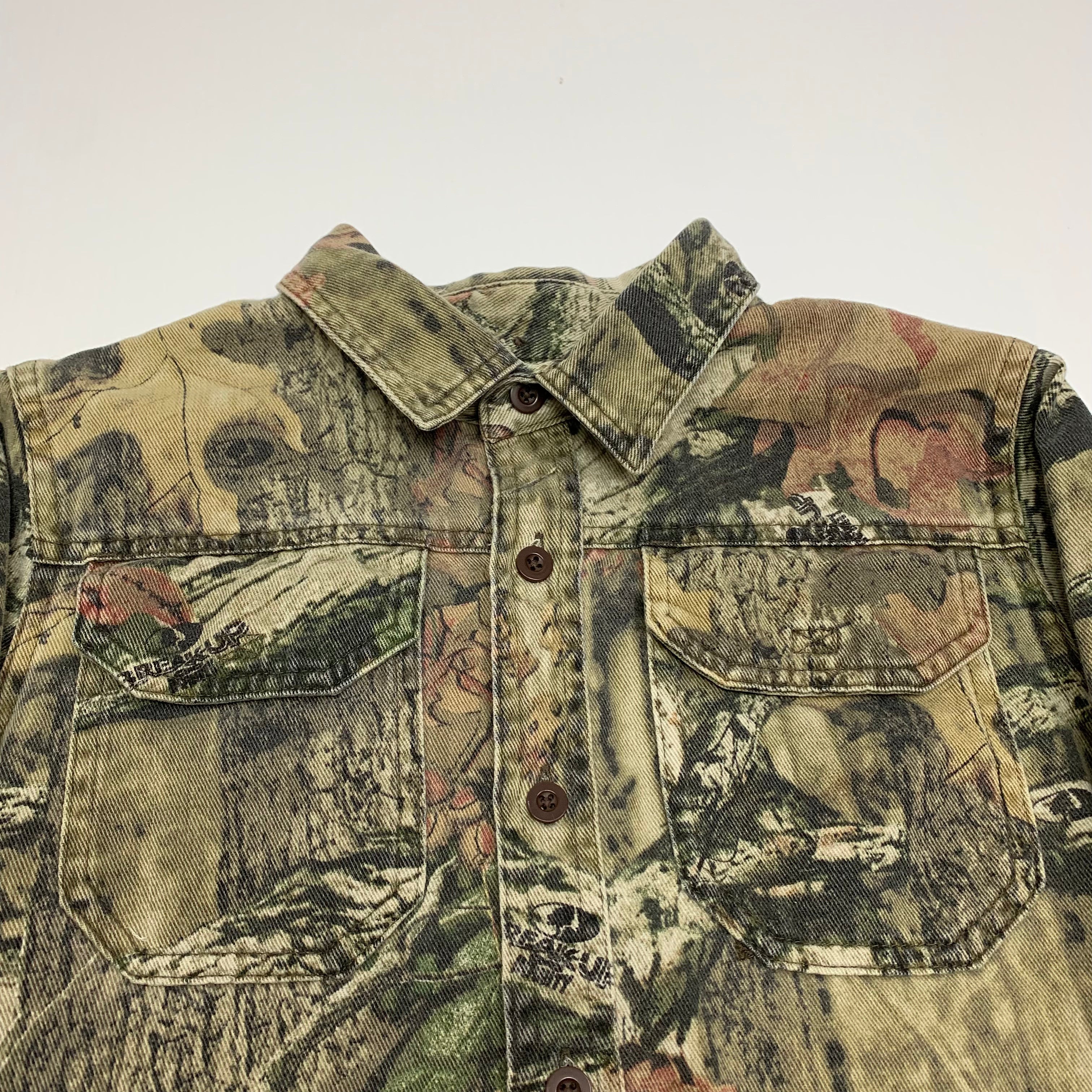 Camouflage Button Up (Youth L)