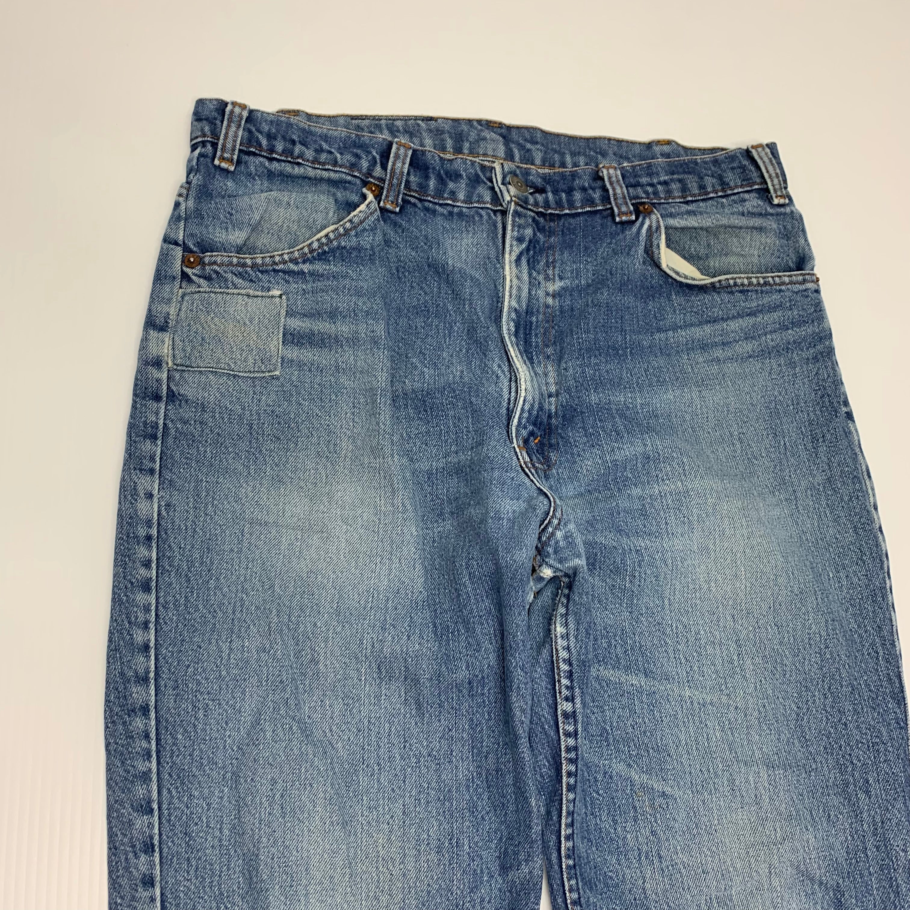 Vintage Light Wash Levi’s 506 34x31