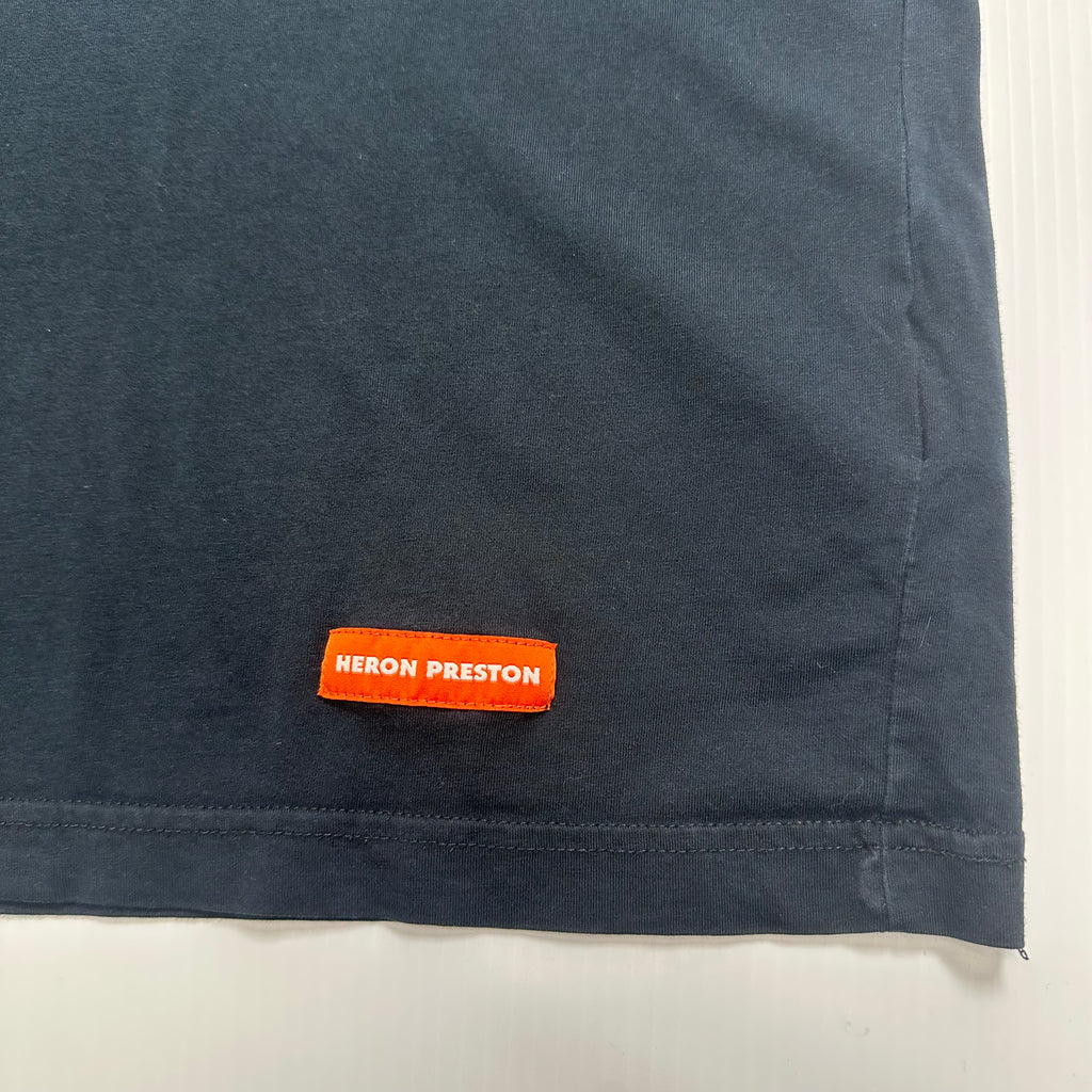 Heron Preston NASA Text Graphic Tee L
