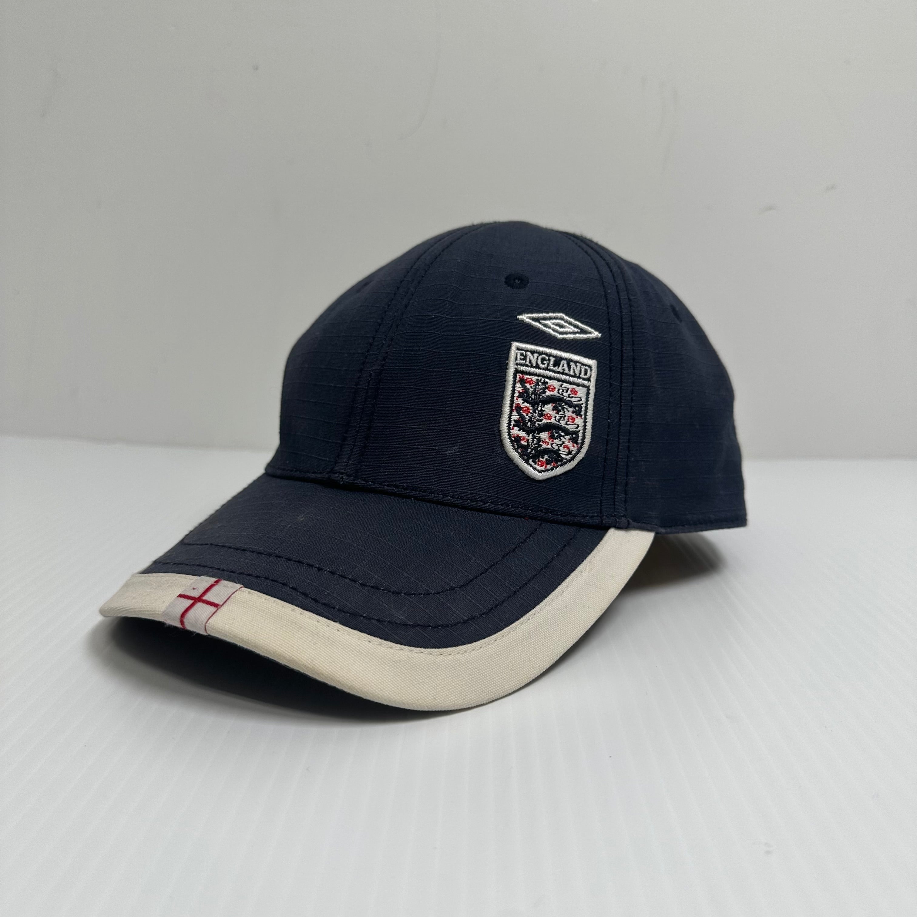 2000s Umbro England Strapback Hat