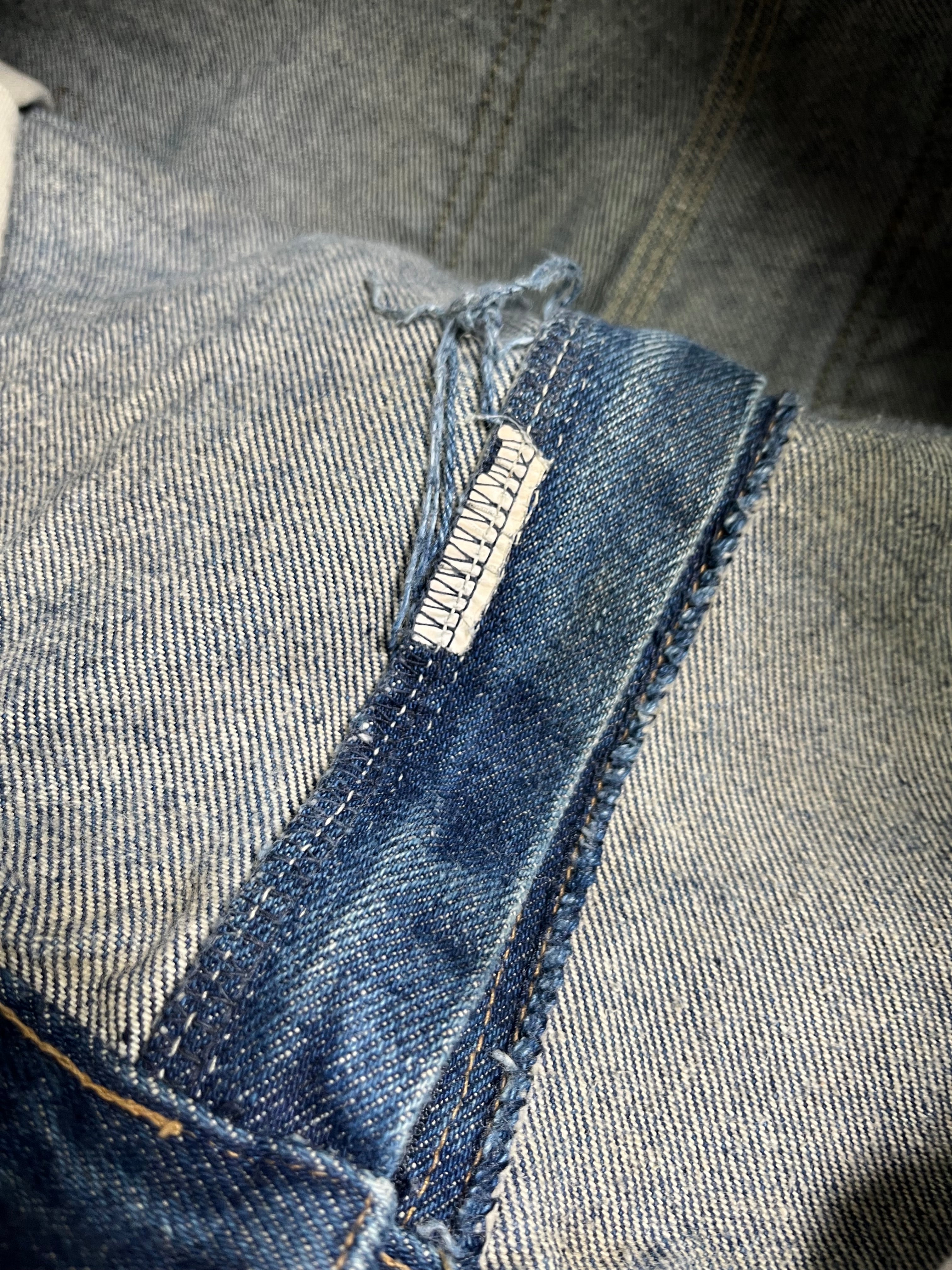 Vintage Carhartt Denim Dark Wash Double Knees 32