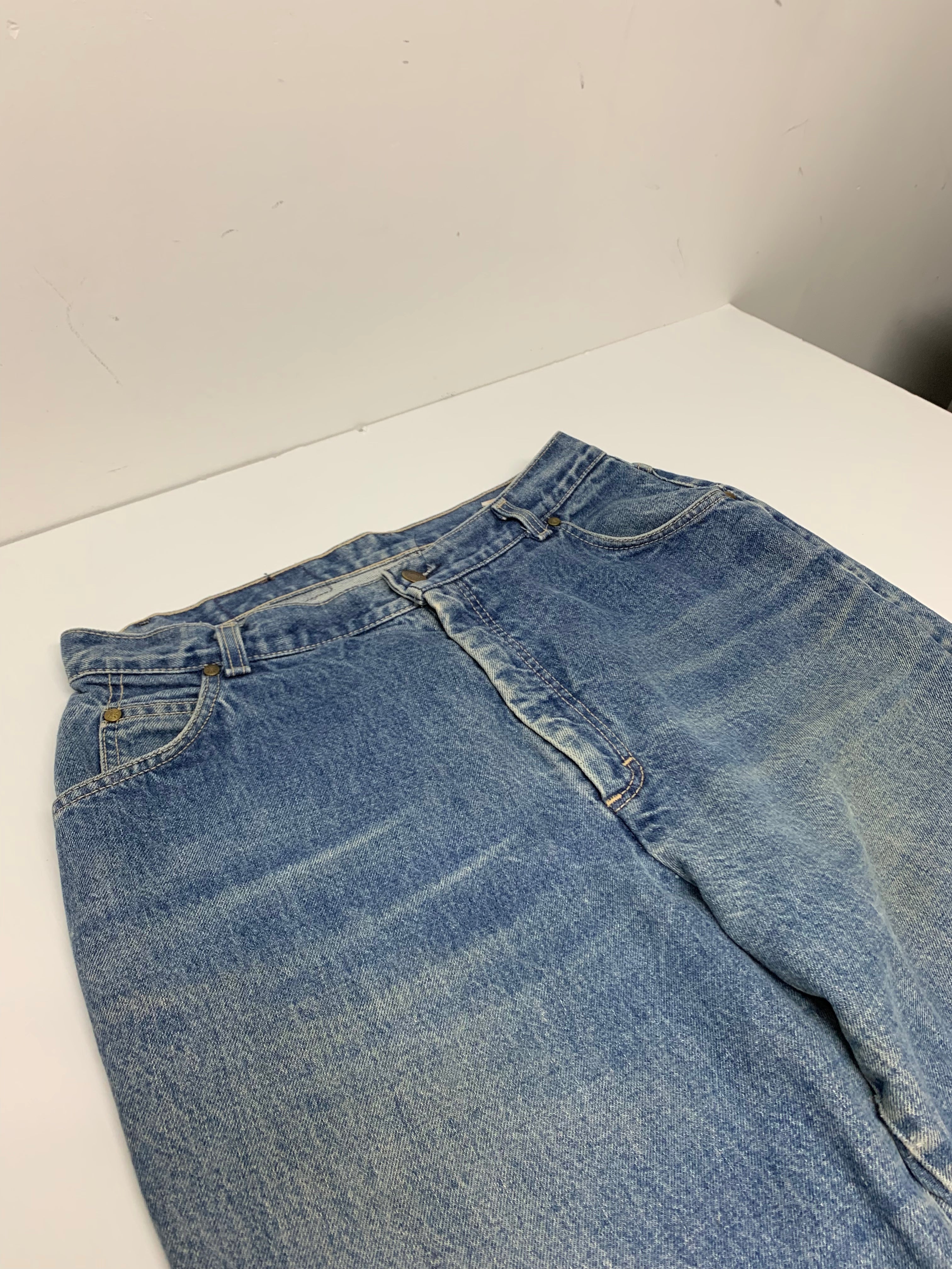 Levi Denim Pants 18