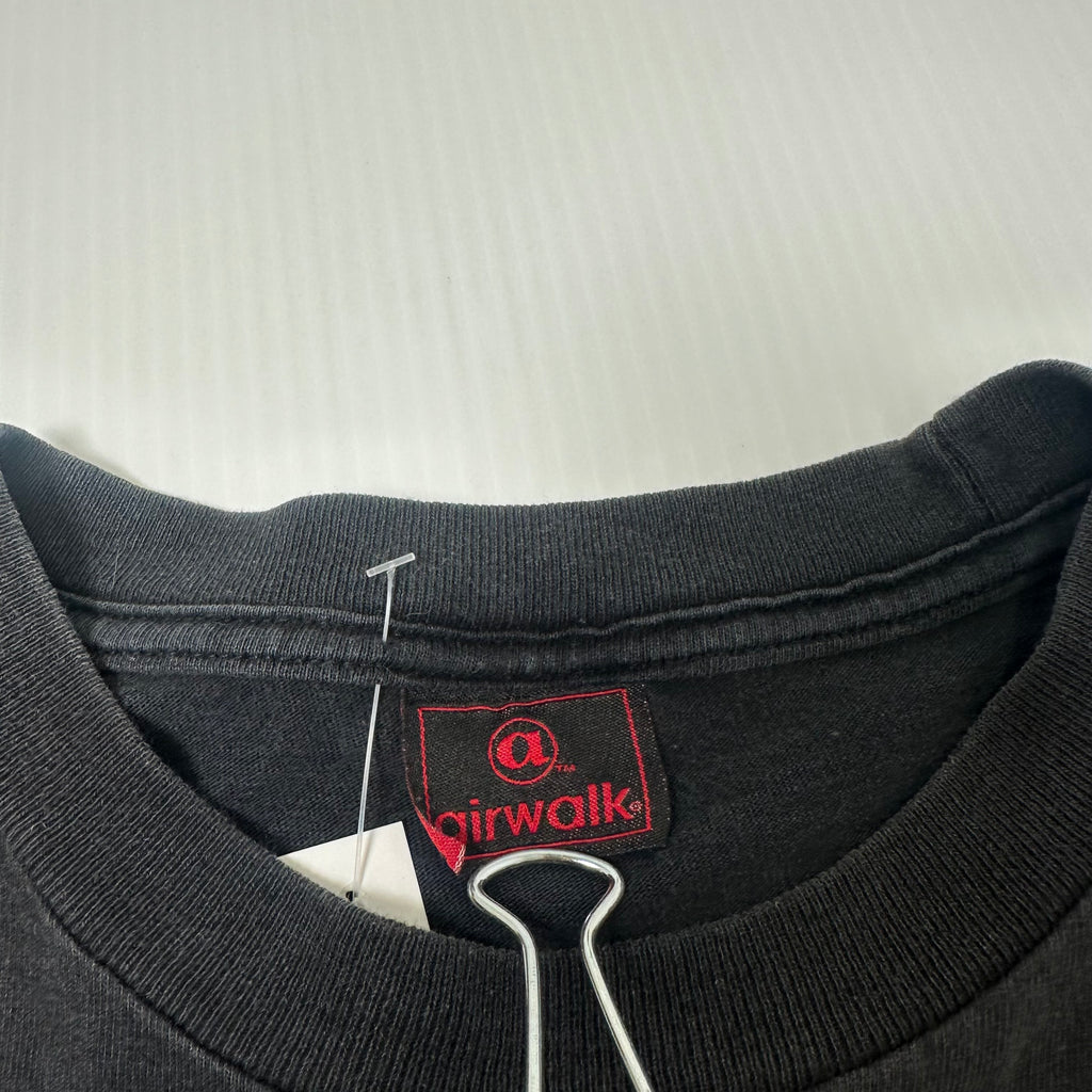 Y2K Airwalk Classic Car Skate Tee L
