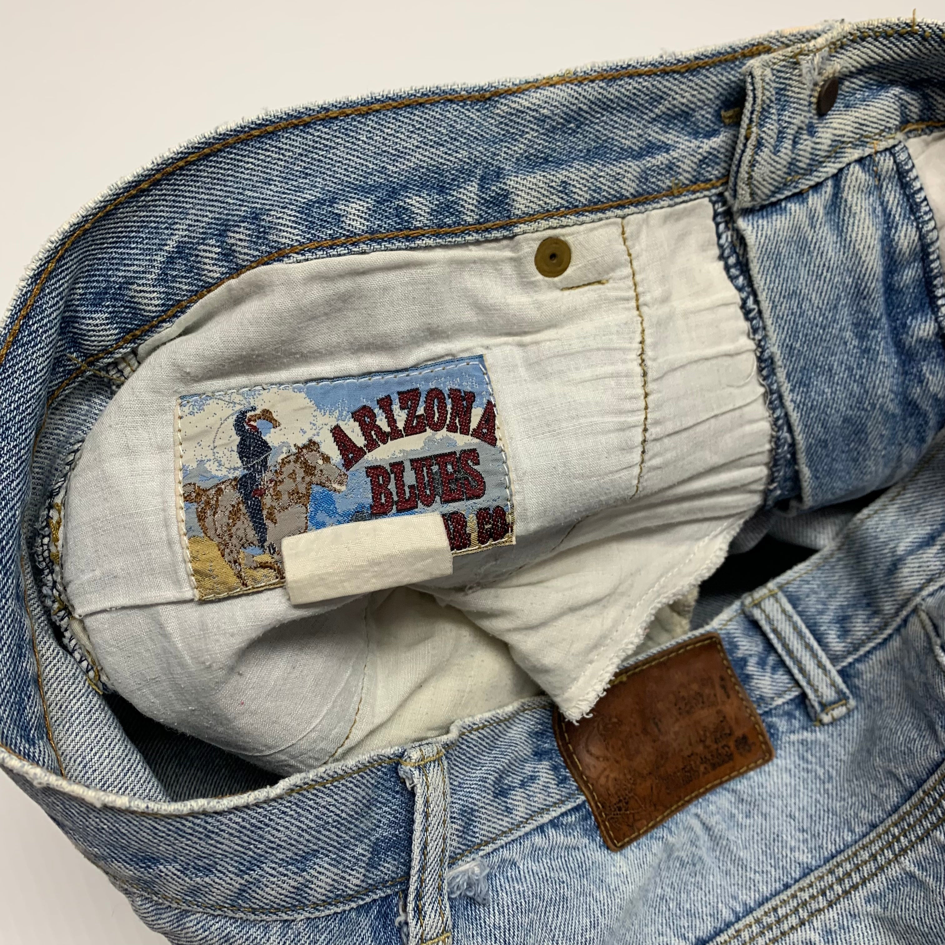 Arizona Blues Jorts 32