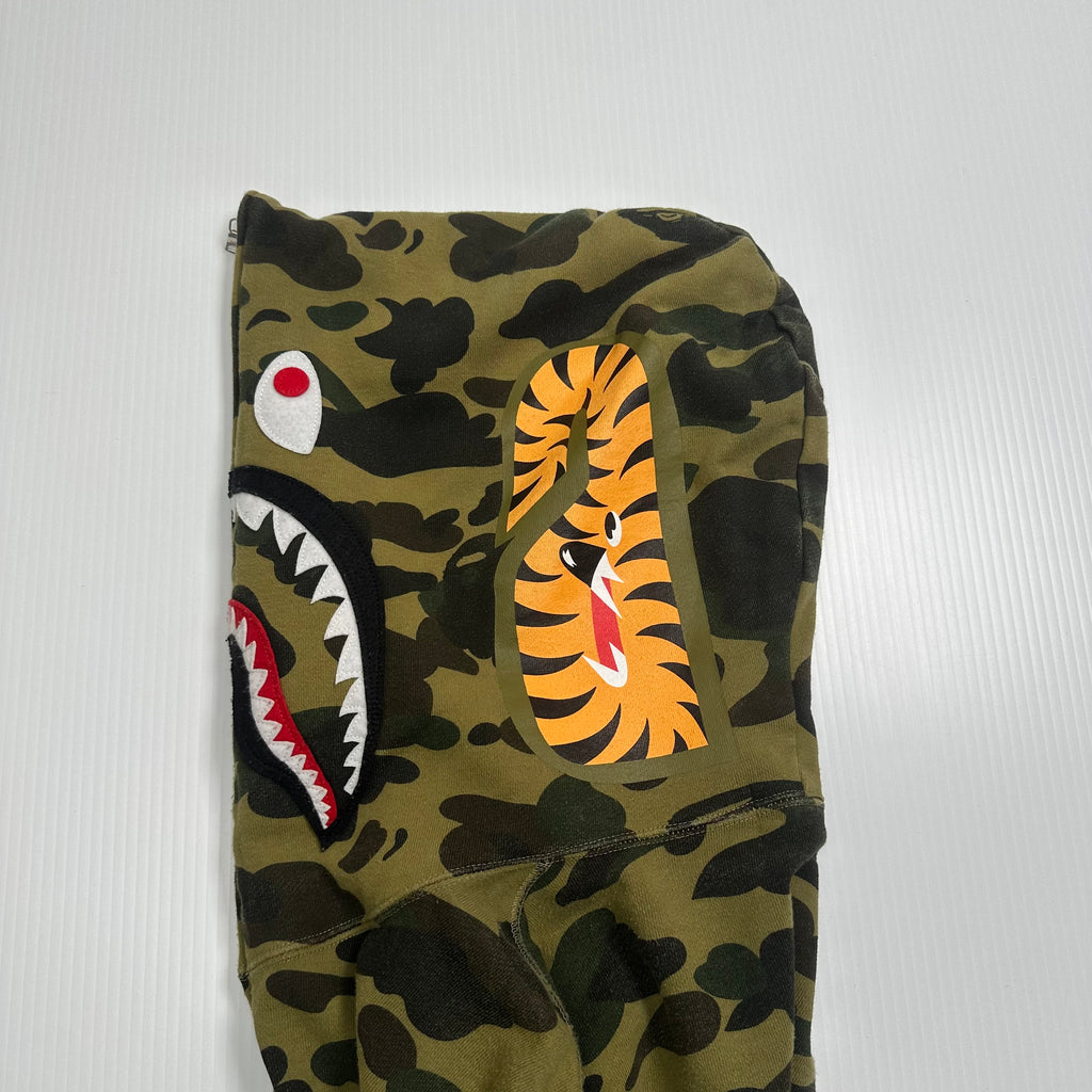 BAPE A Bathing Ape Shark Camo Zip Hoodie XL