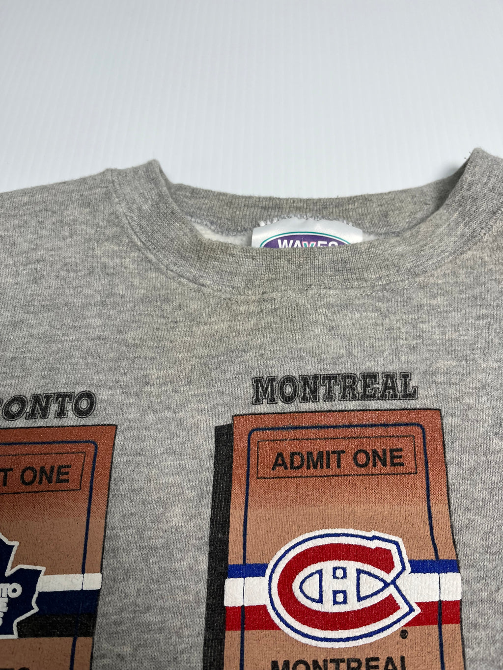 Vintage NHL Canadian Tour Crewneck XL