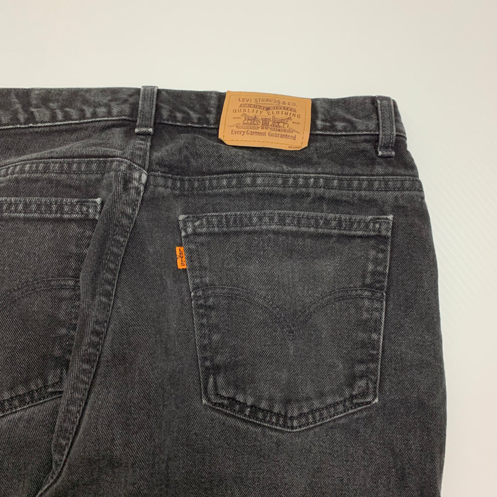 Vintage Black Levi’s Orange Tab 506 33x26