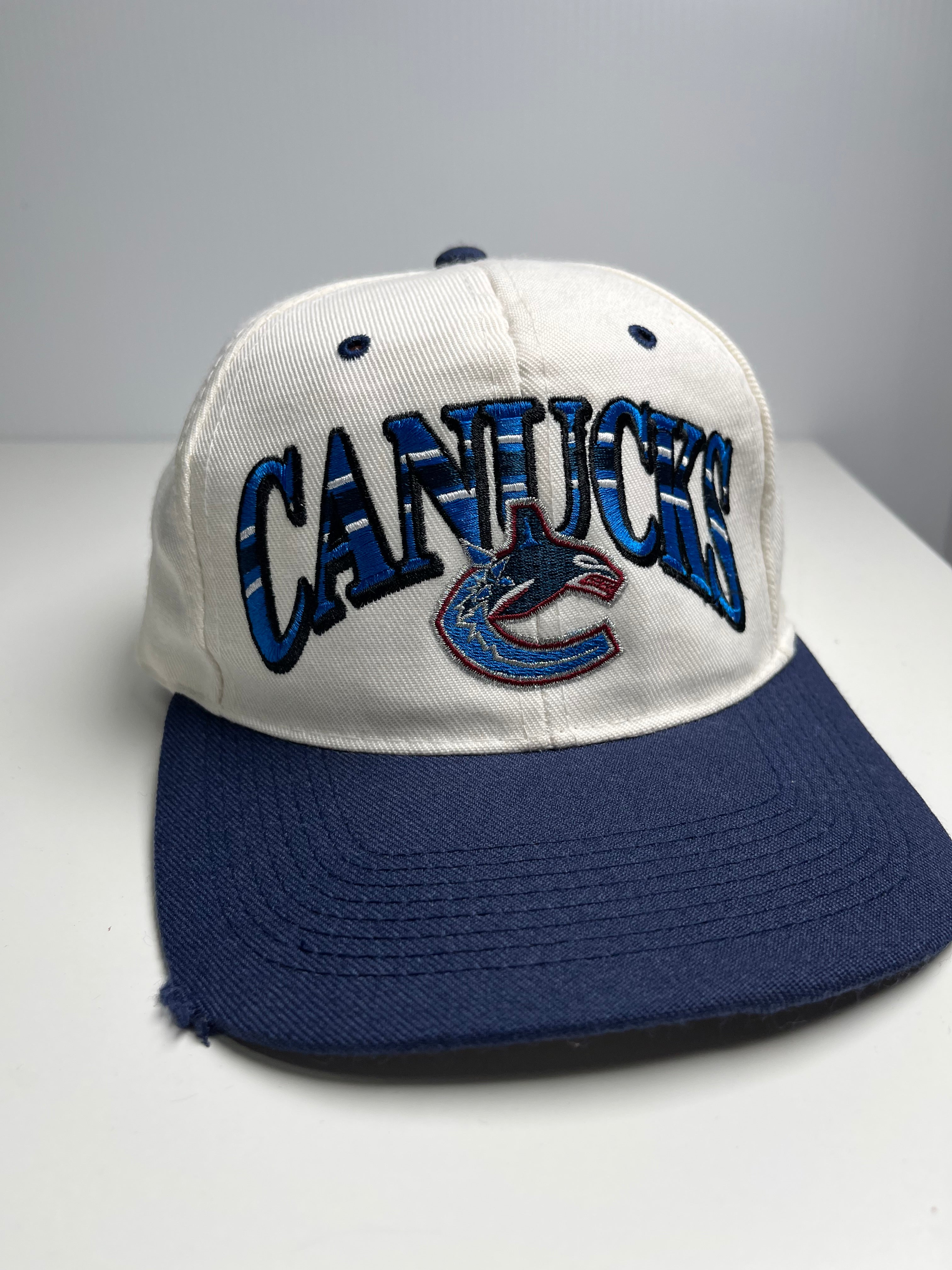 Vancouver Canucks Starter Strapback
