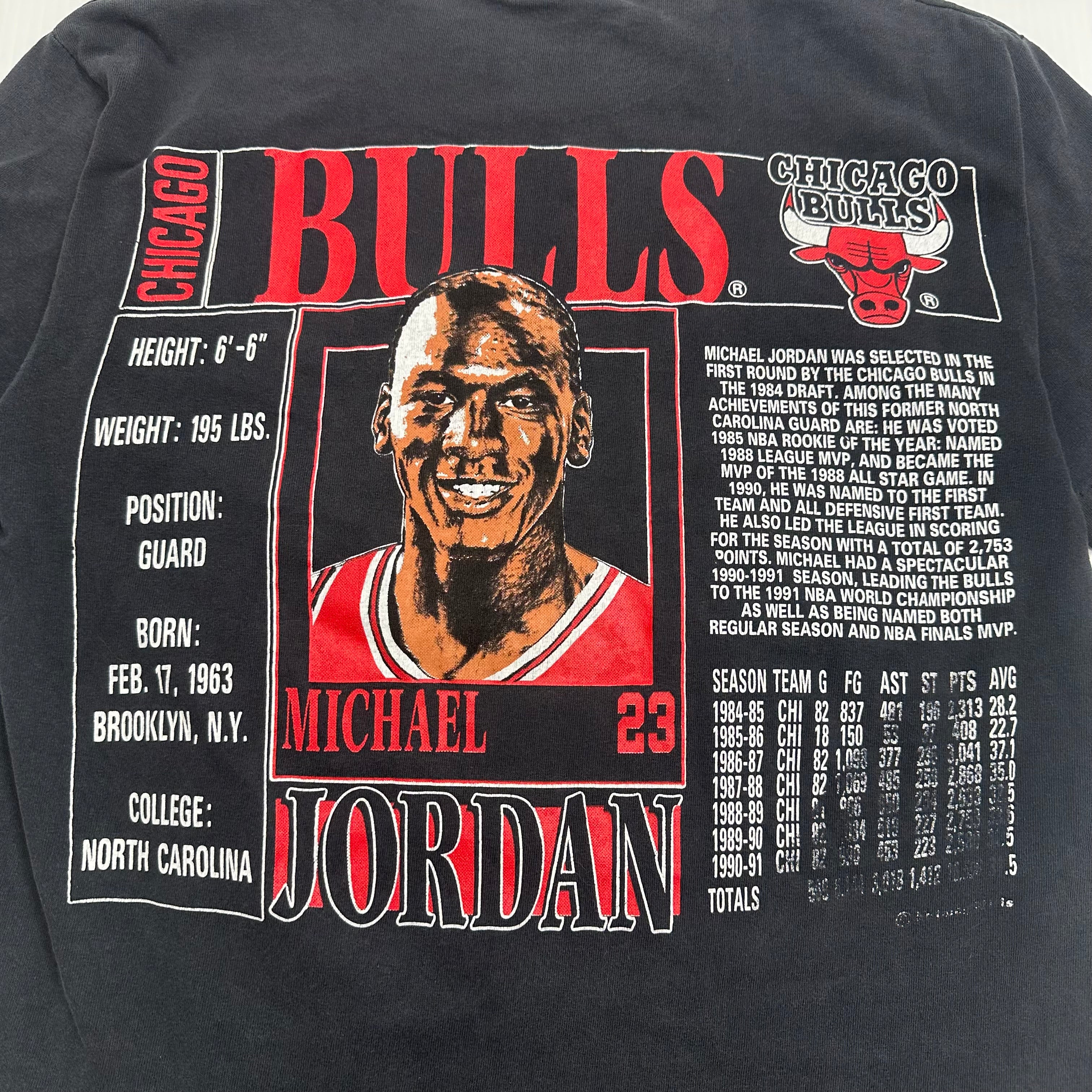 90s Nutmeg Michael Jordan Chicago Bulls Stats Tee M