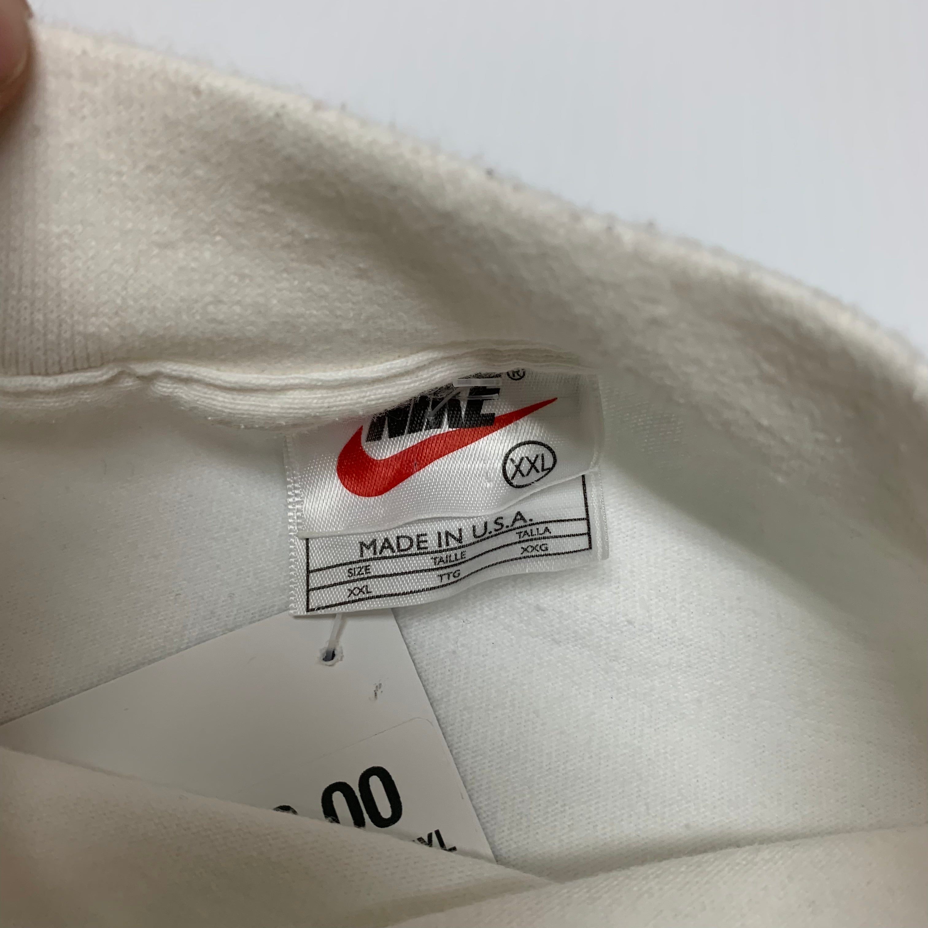 90’s White Nike Mockneck LS XXL