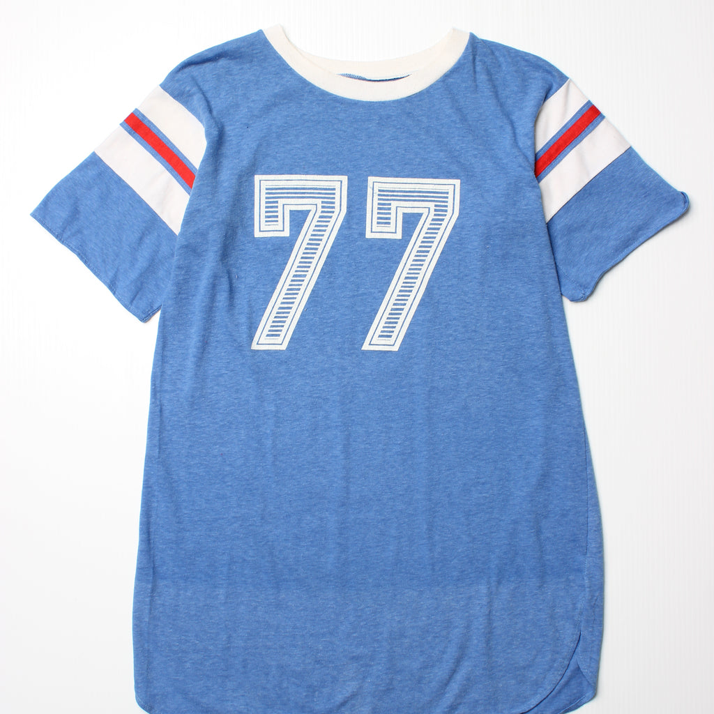 Vintage 77 Raglan Graphic Tee M