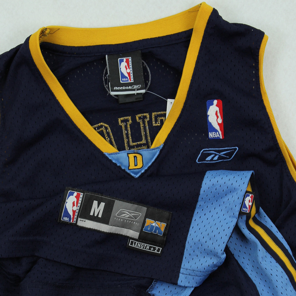 Vintage Reebok Denver Nuggets Anthony #15 Jersey M