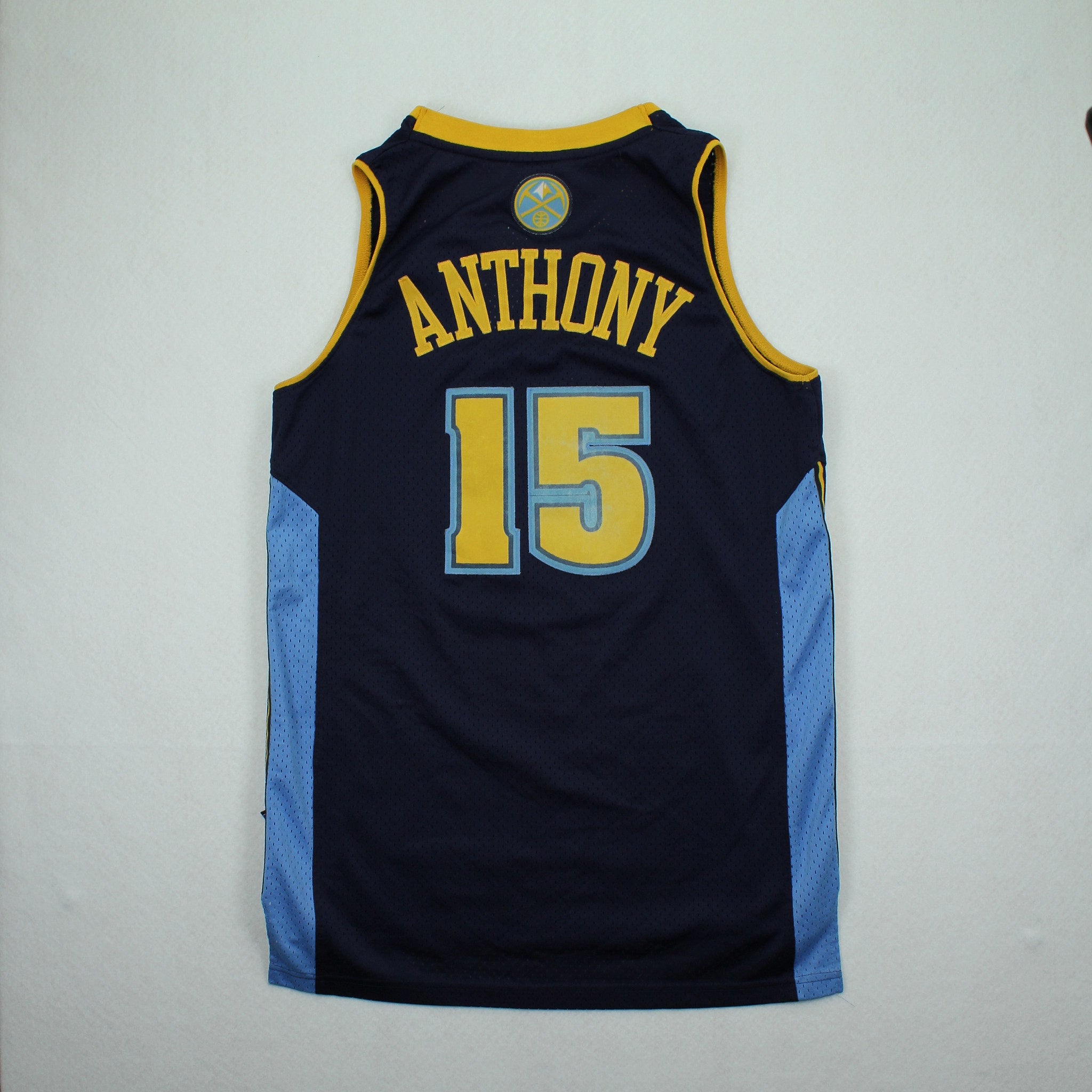 Vintage Reebok Denver Nuggets Anthony #15 Jersey M