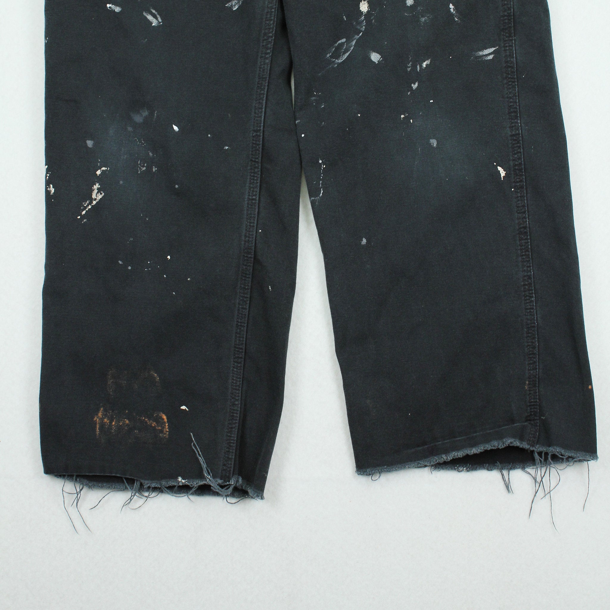 Vintage Carhartt Loose Fit Paint Splattered Carpenter Denim 32