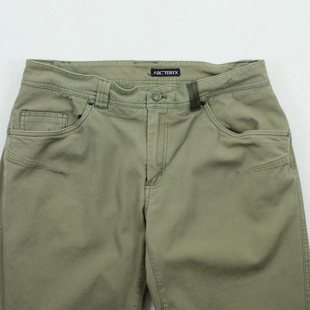 Arc'teryx Relaxed Fit Pants 36