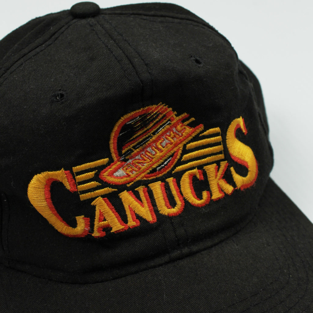 Vintage Starter Vancouver Canucks Snapback Hat