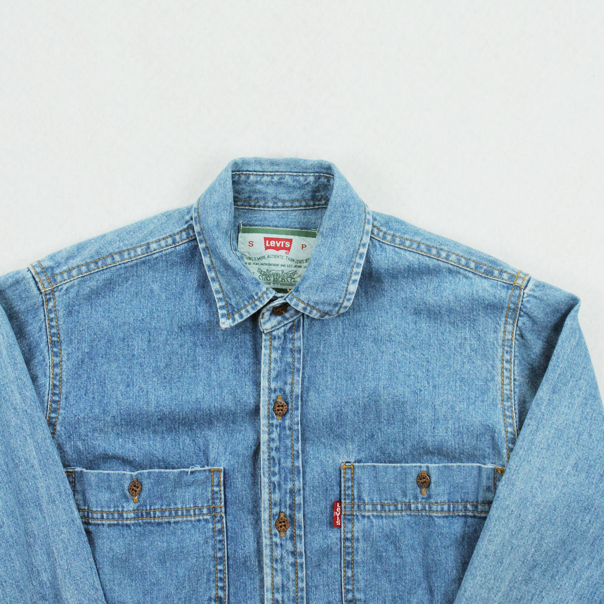 Vintage Levi's Medium Wash Denim Button Up Shirt S