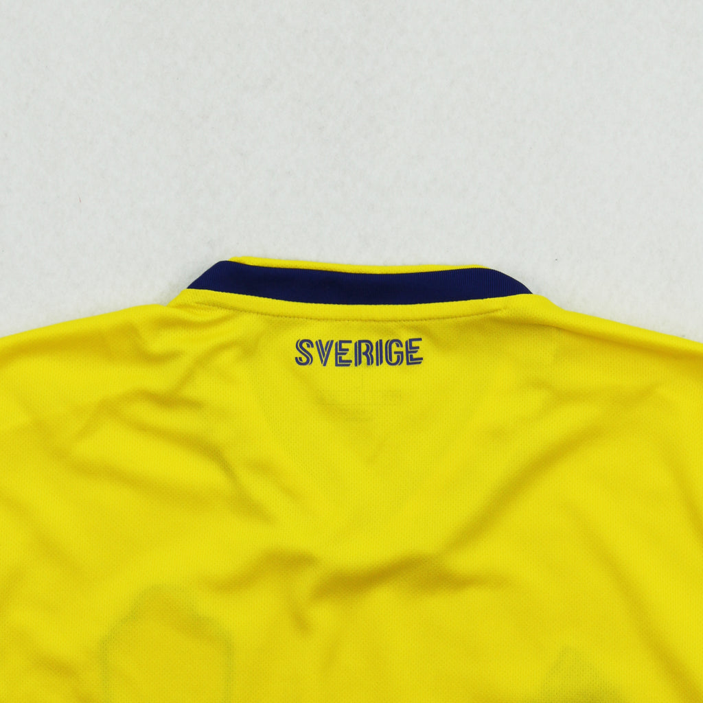 2018 Adidas Sweden Home Kit L