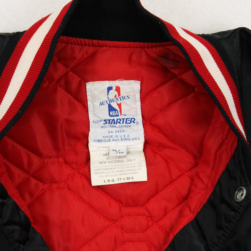 Vintage Starter Chicago Bulls NBA Satin Jacket XL