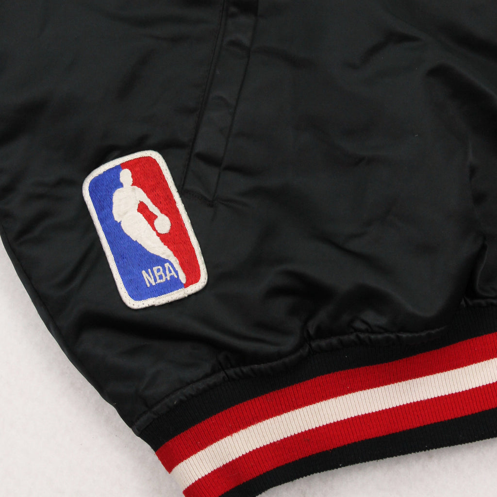 Vintage Starter Chicago Bulls NBA Satin Jacket XL