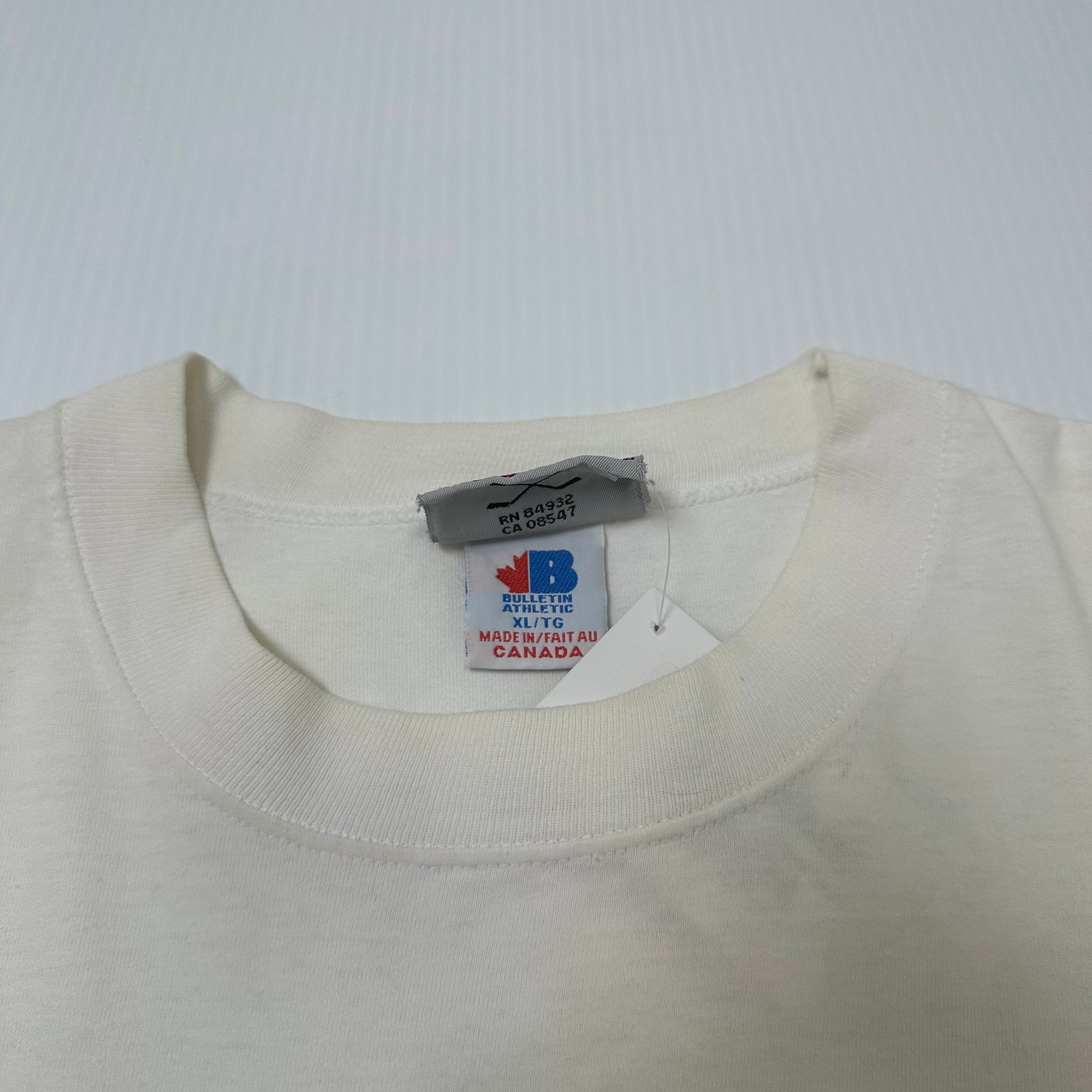 90s Canada CCM Hockey Graphic Tee XL