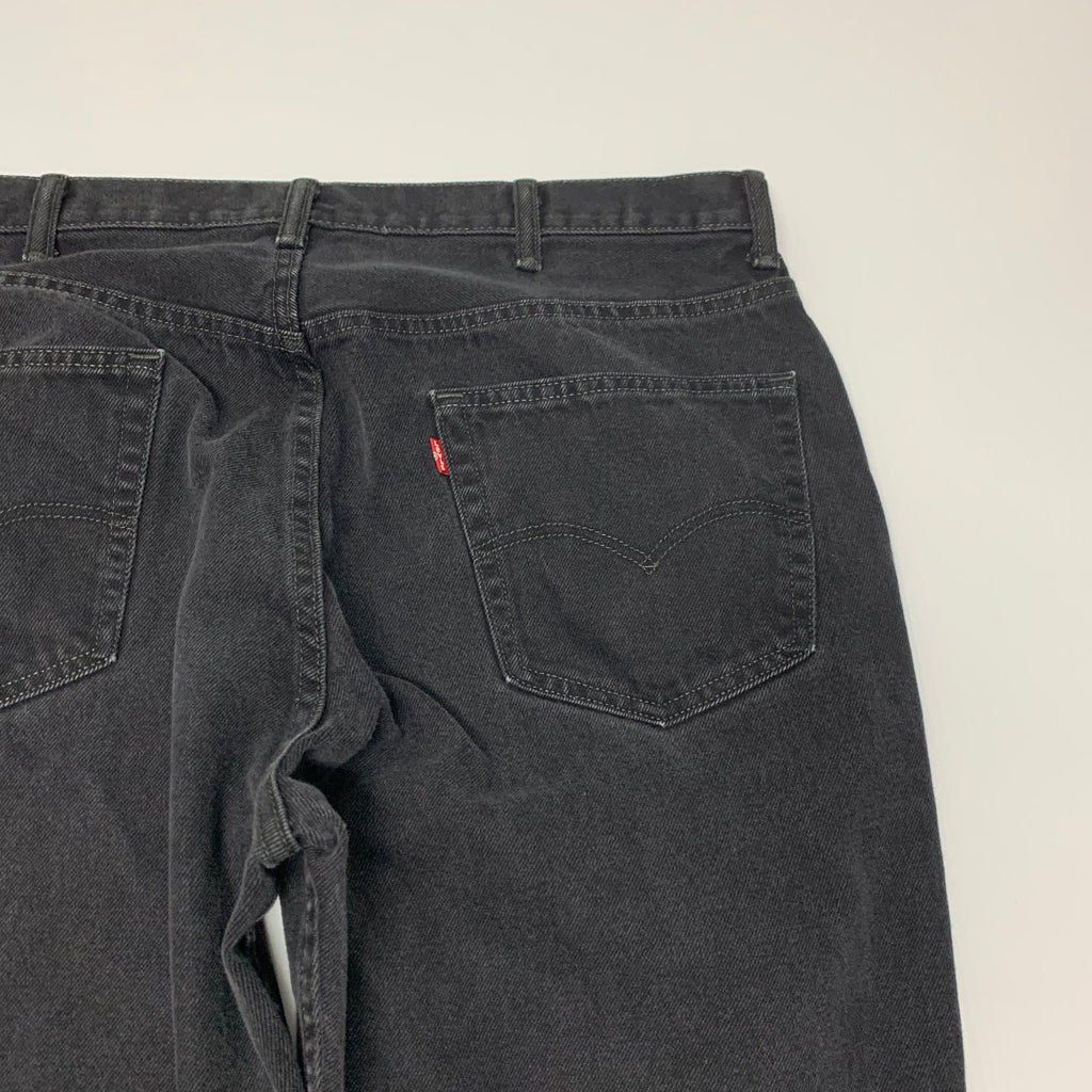 Black Levi’s Denim 40