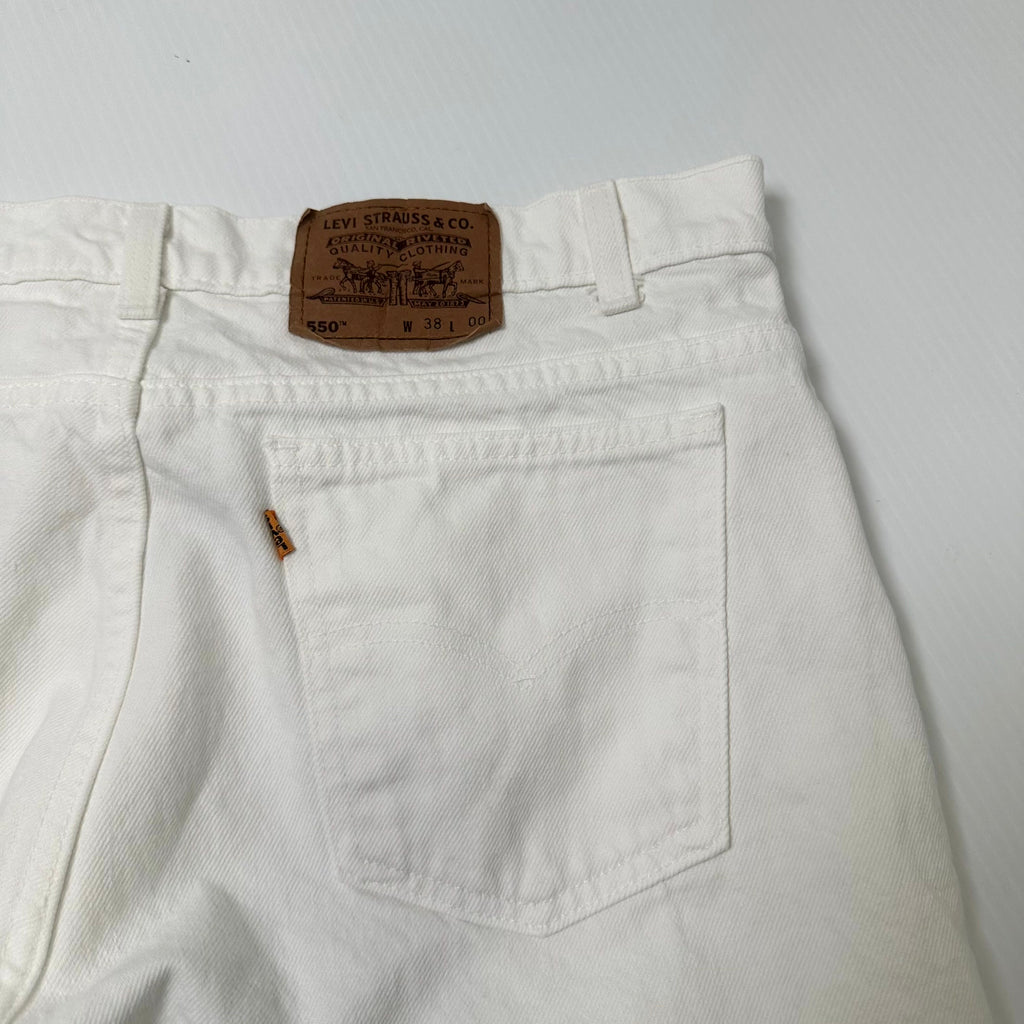 90s Levi's 550 Orange Tab Denim Shorts 38