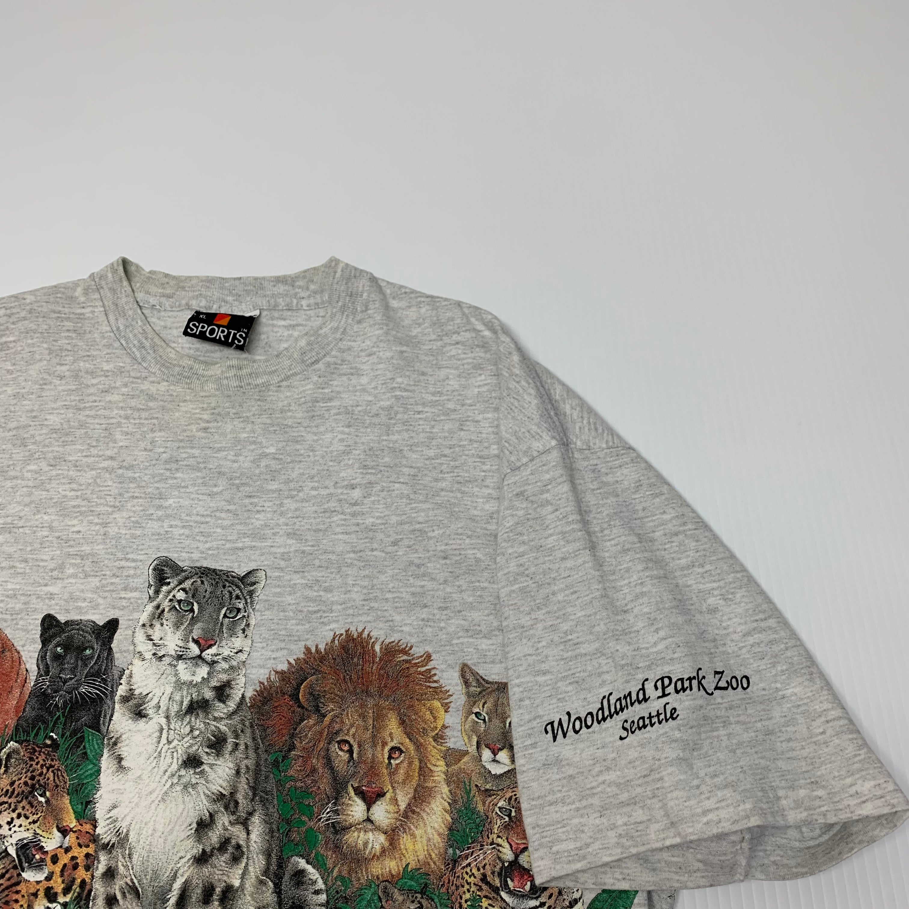Vintage Cats Of The World Tee XL
