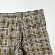 Load image into Gallery viewer, Y2K Avirex Plaid Bermuda Shorts 36

