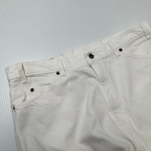 Load image into Gallery viewer, 90s Levi&#39;s 550 Orange Tab Denim Shorts 38
