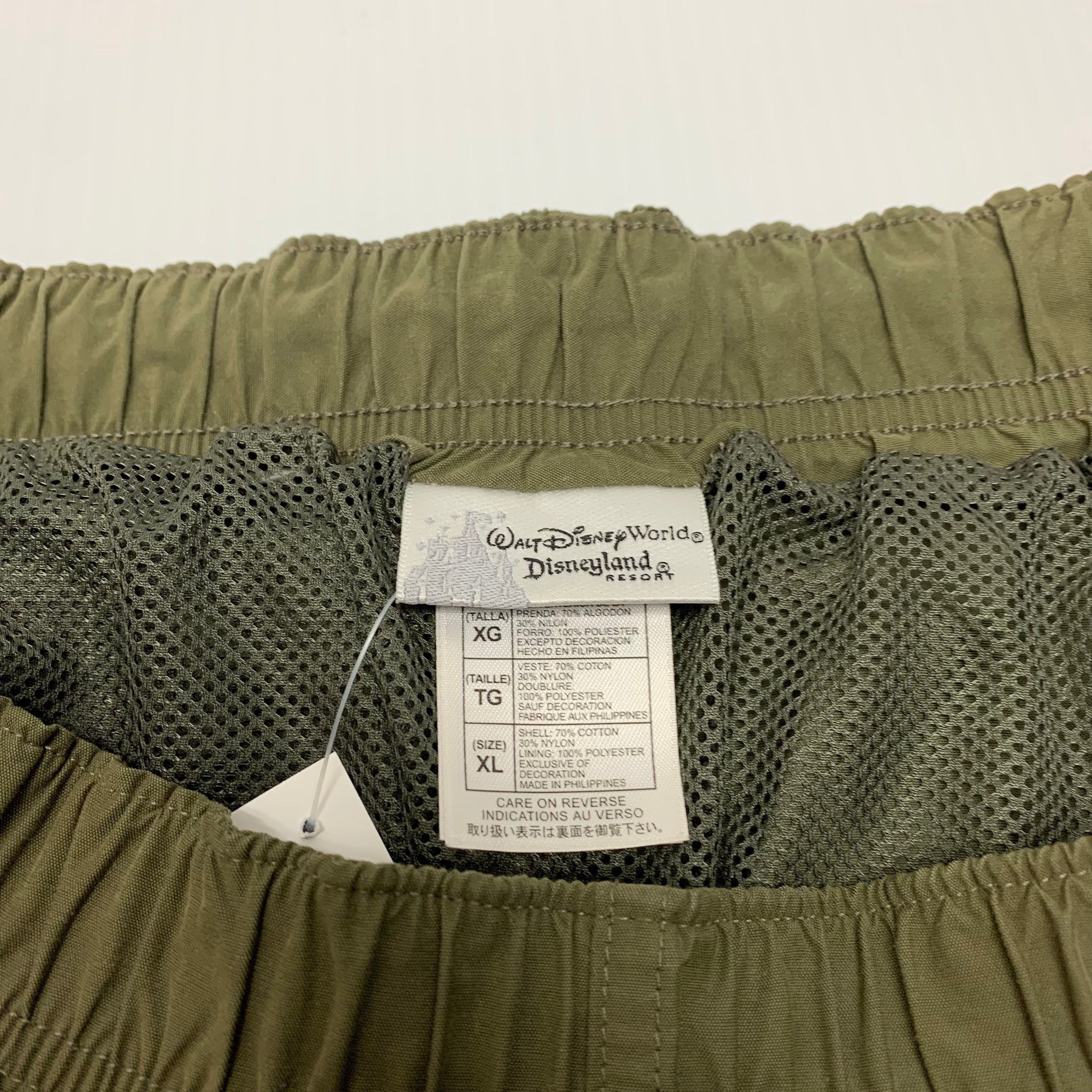 Disneyland Cargo Shorts XL