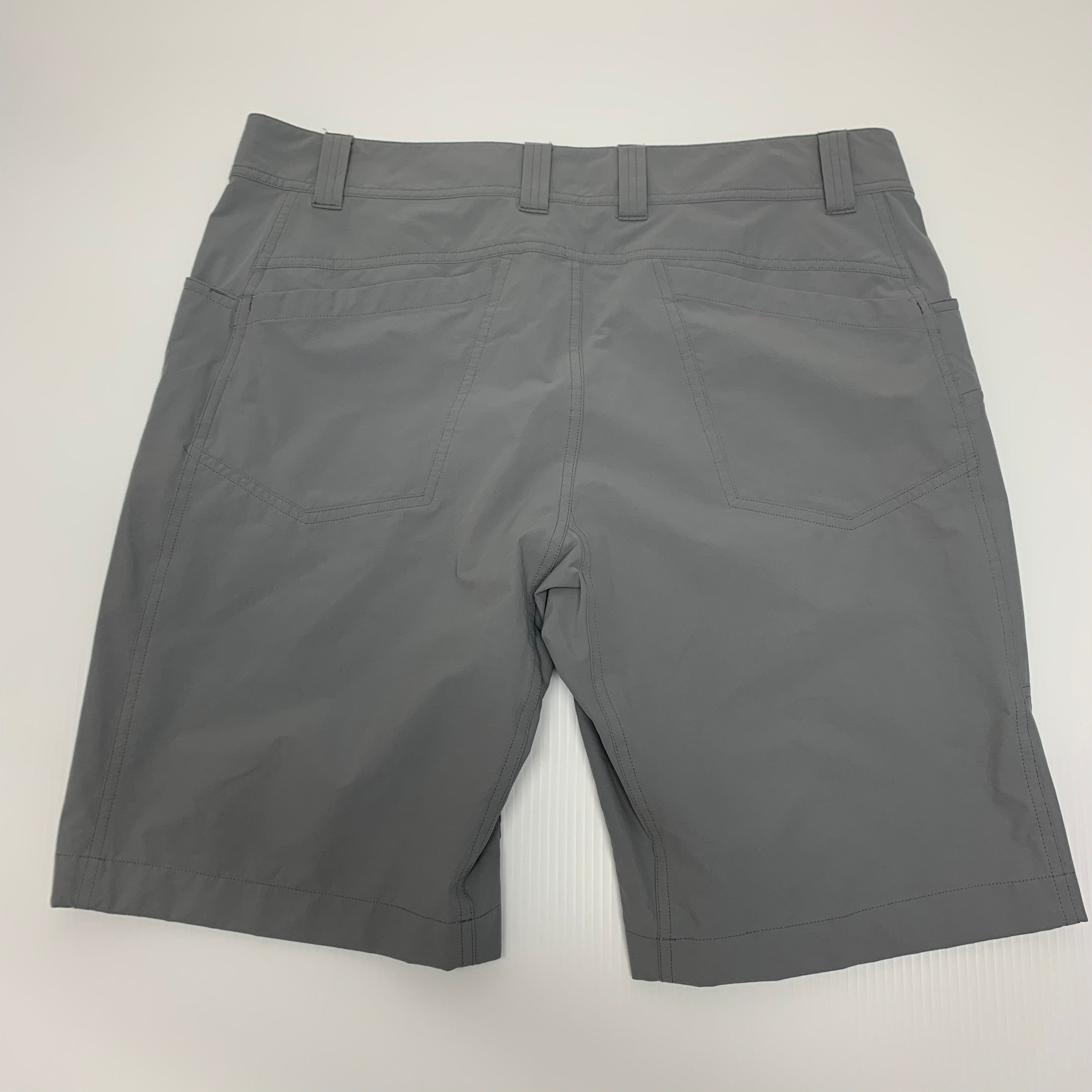 Arc’teryx Nylon Shorts 36
