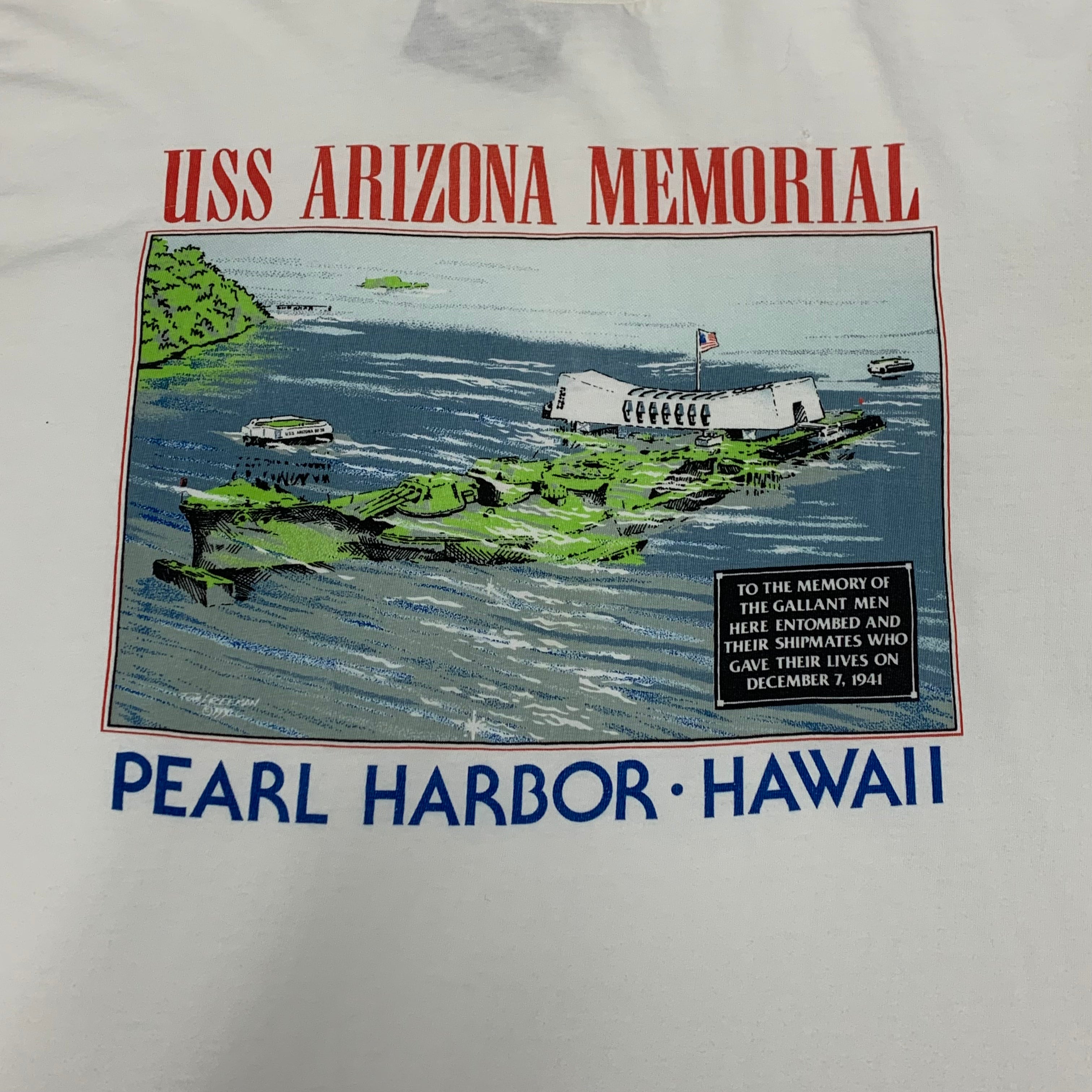 USS Arizona Memorial Tee L