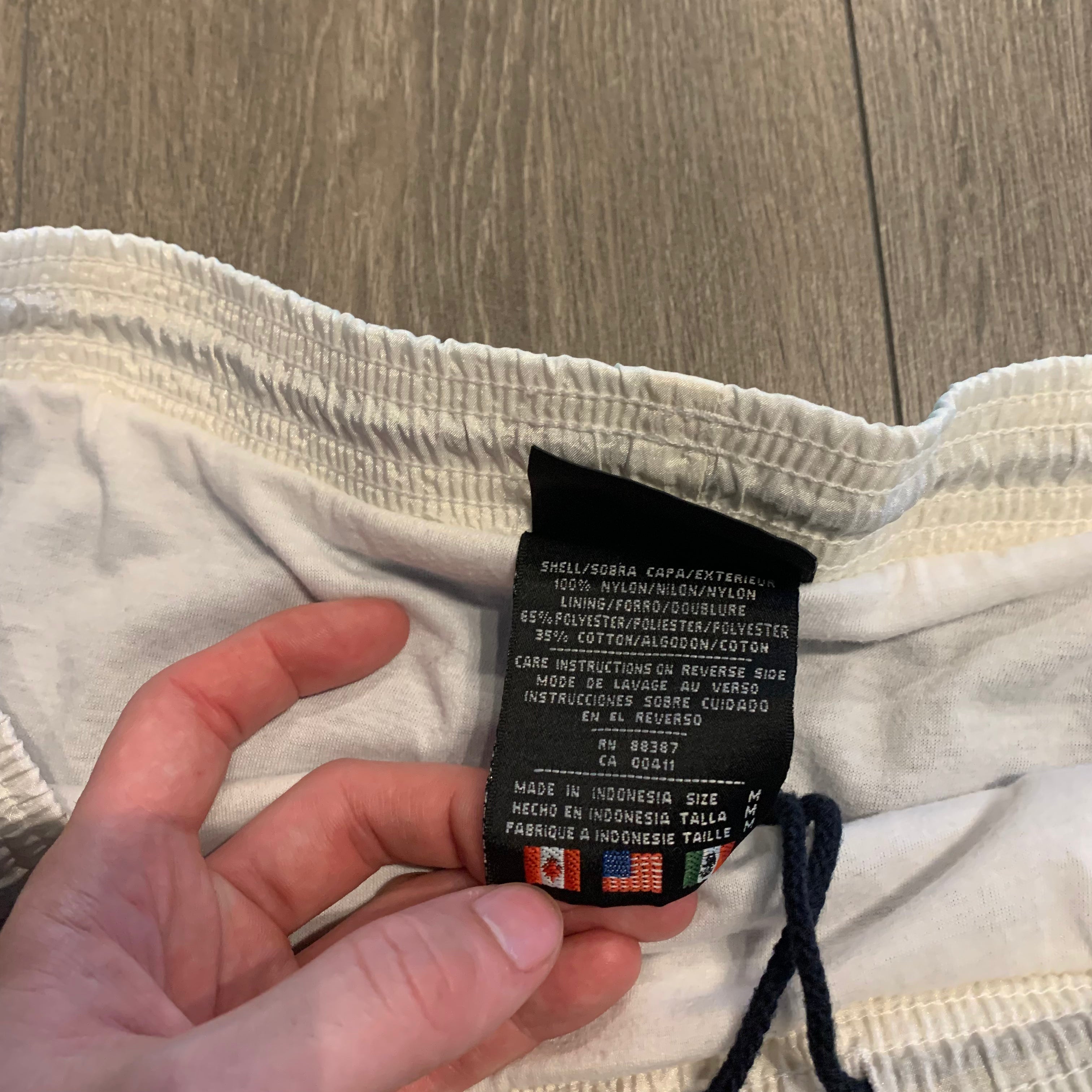 90s Adidas Shorts 37