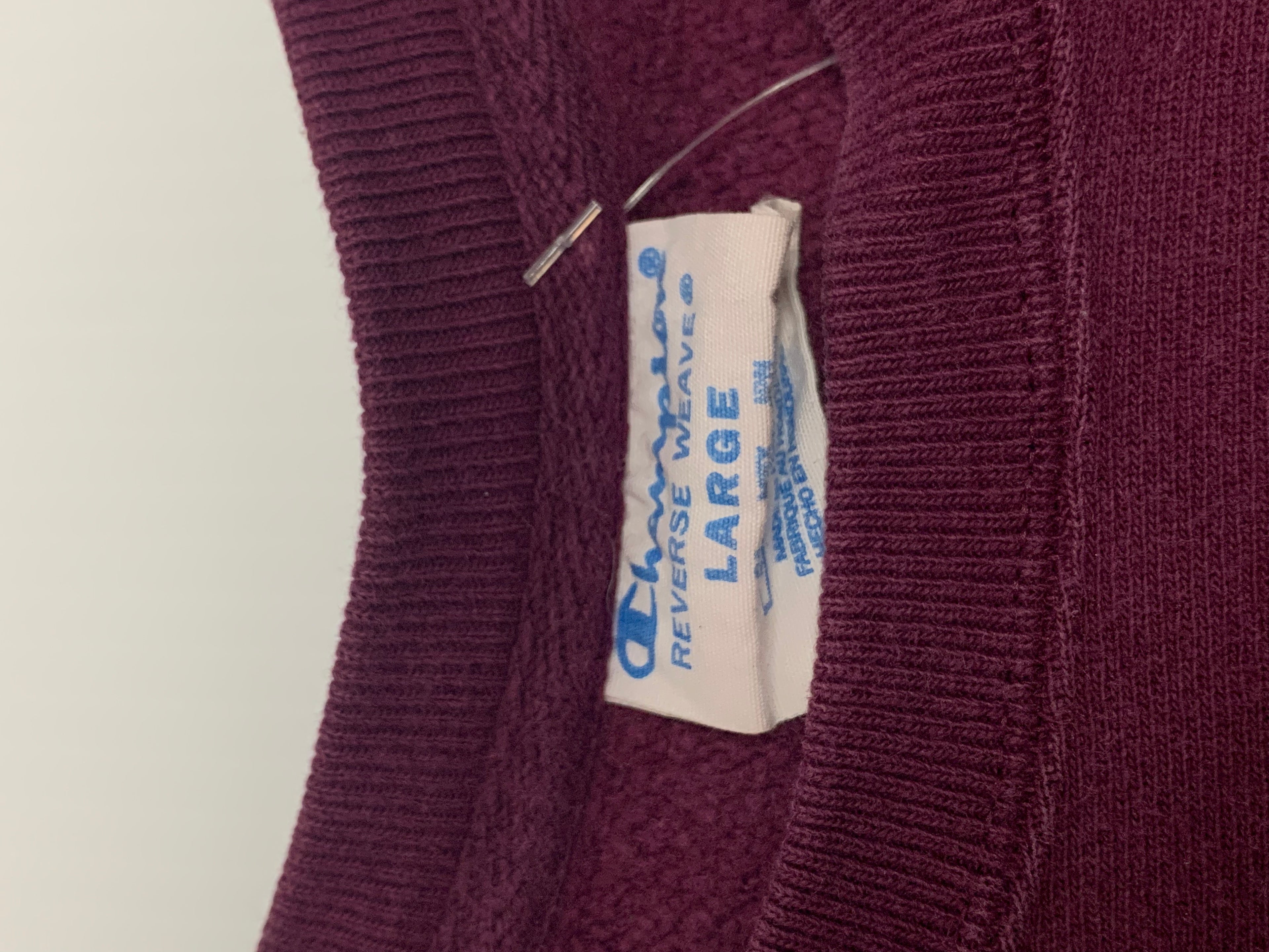Burgundy Champion crewneck L