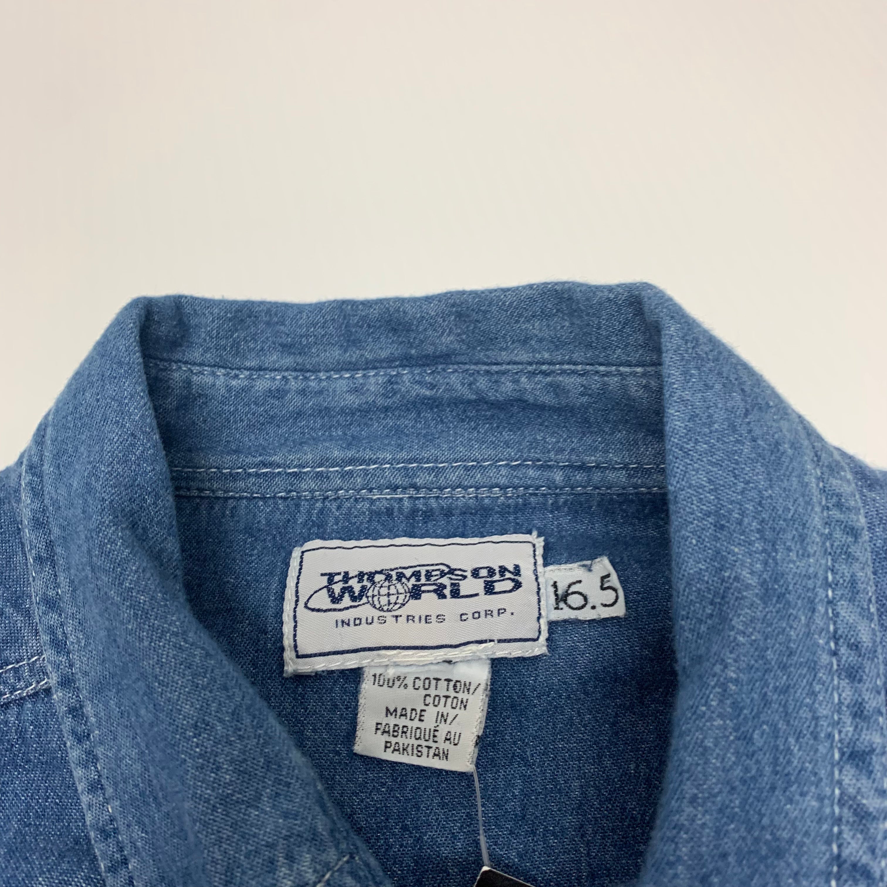 Toronto Maple Leafs Denim Button Down XXL