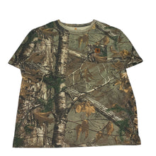 Load image into Gallery viewer, RealTree Camo Pocket Tee XL
