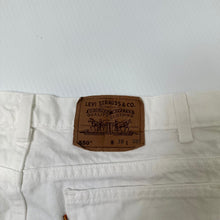Load image into Gallery viewer, 90s Levi&#39;s 550 Orange Tab Denim Shorts 38
