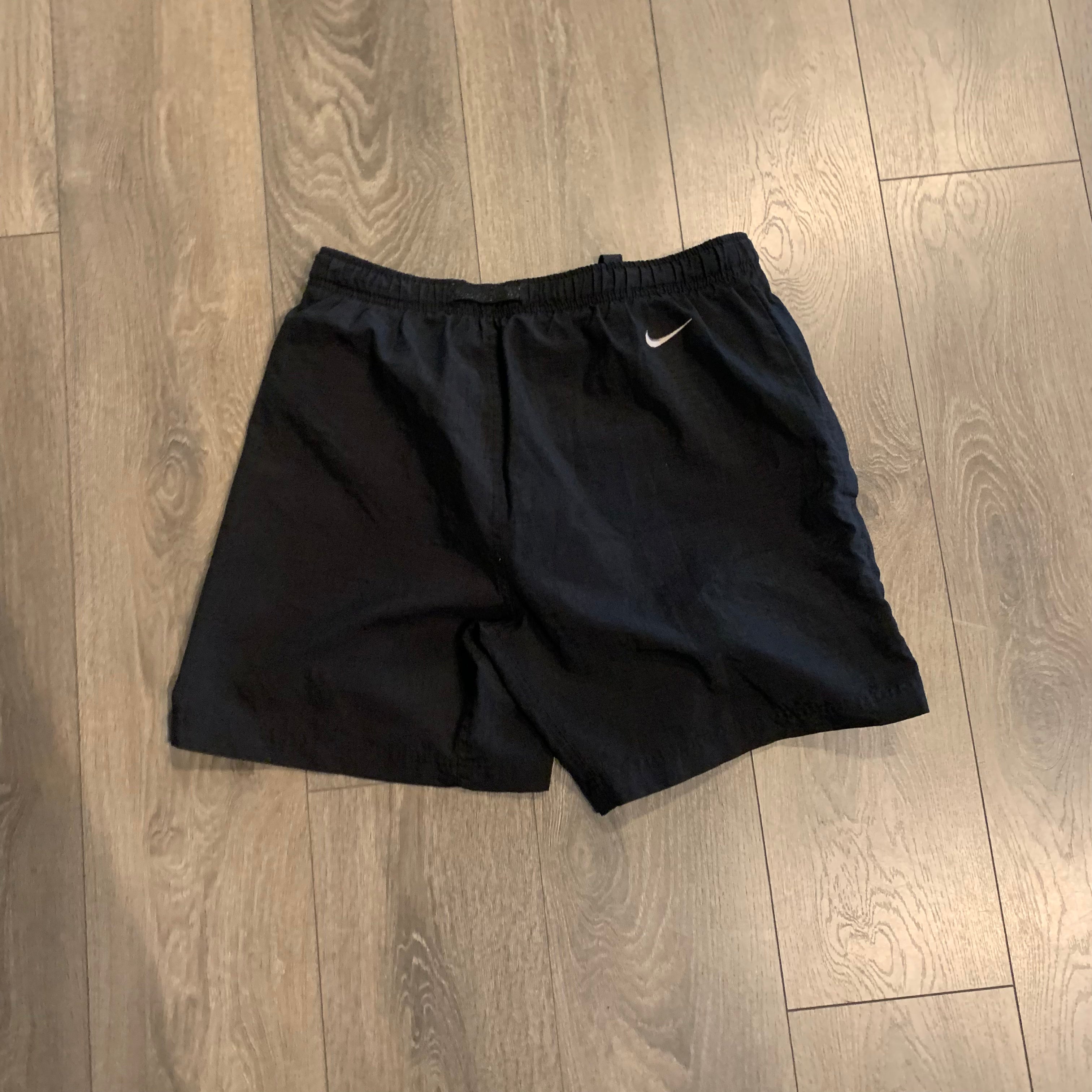 Vintage Nike ACG Nylon Short L